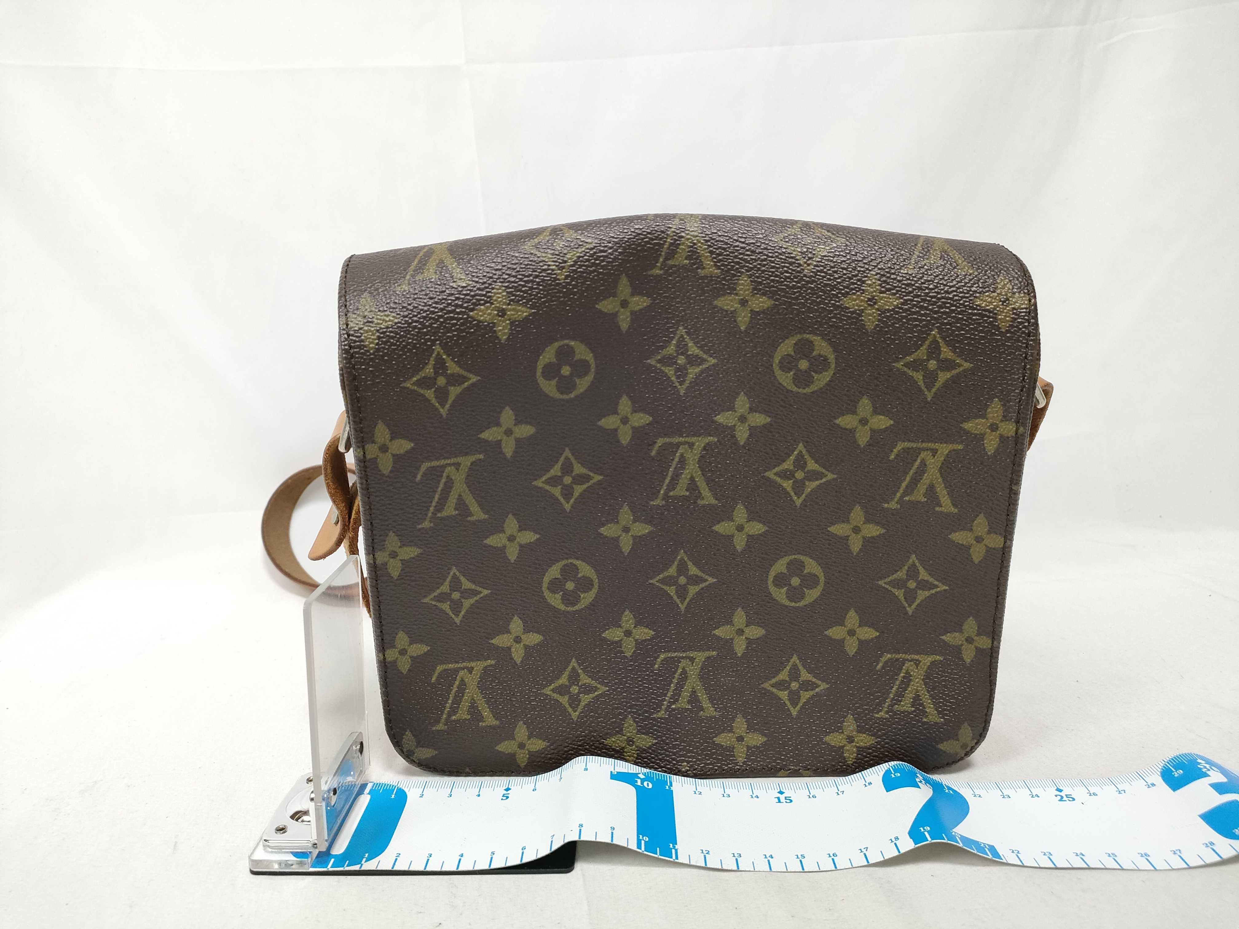 Monogram Louis Vuitton Monogram M51253 Cartouchiere MM 841 Shoulder Bag — view 2