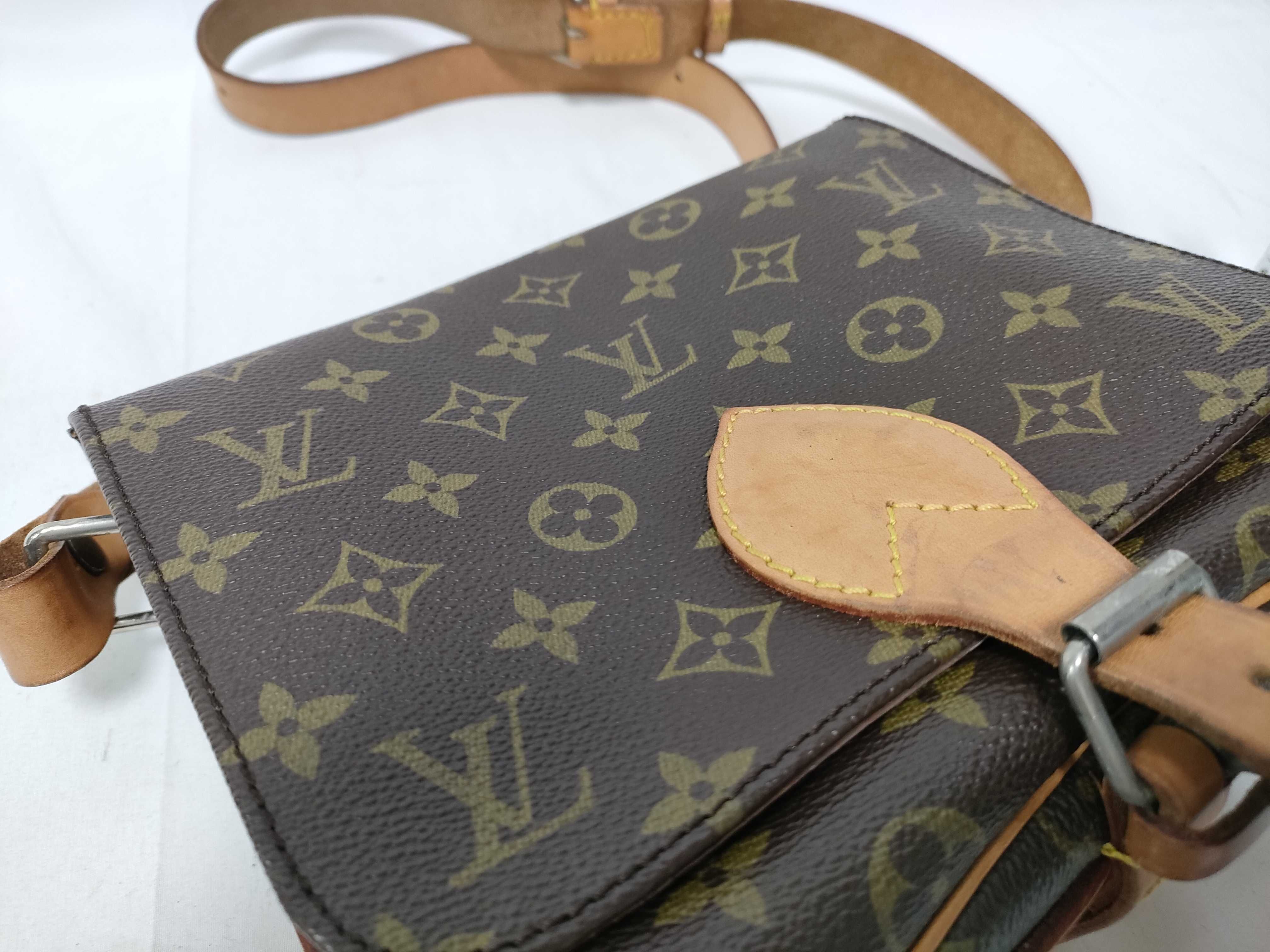 Monogram Louis Vuitton Monogram M51253 Cartouchiere MM 841 Shoulder Bag — view 12