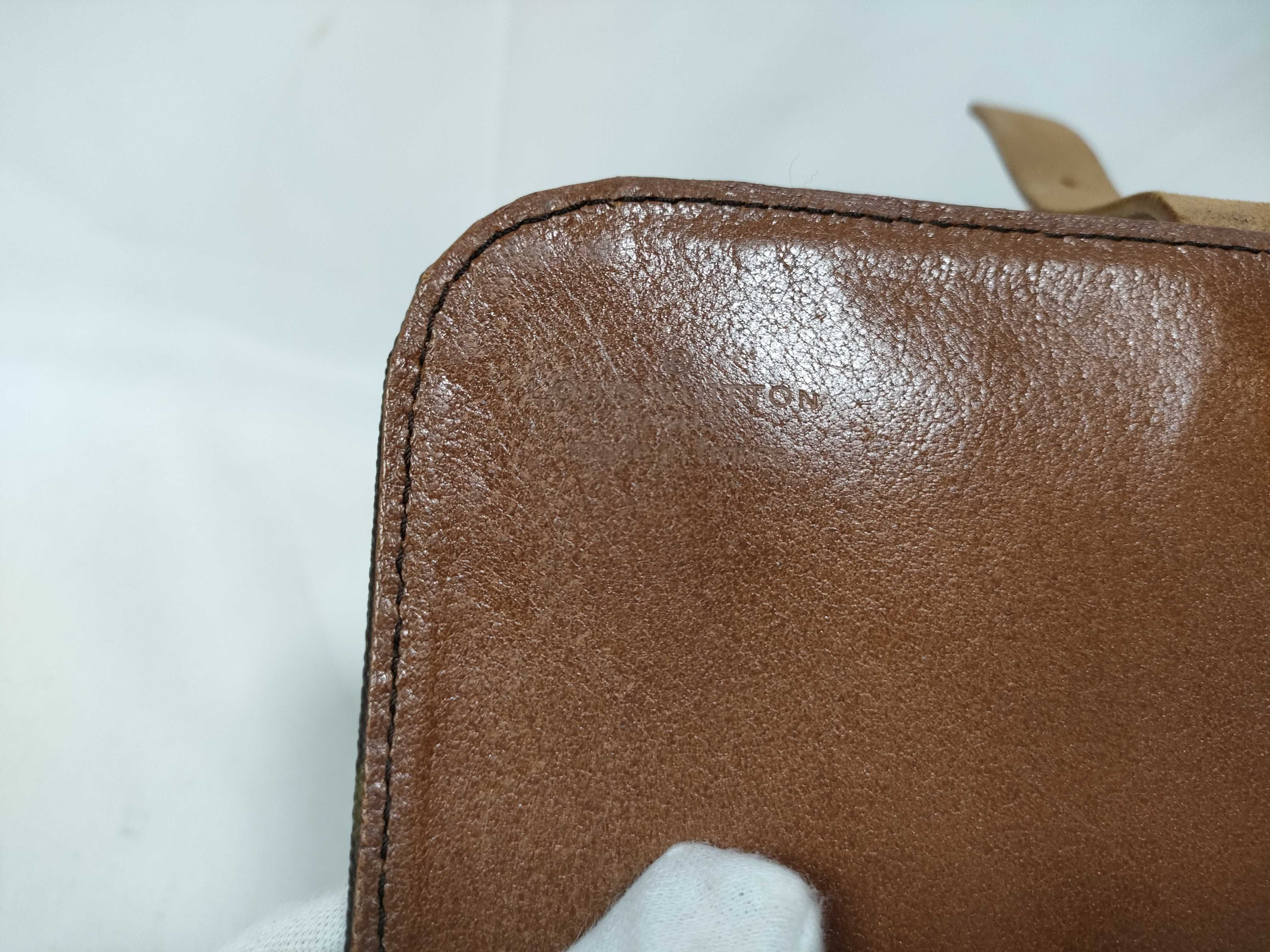 Monogram Louis Vuitton Monogram M51253 Cartouchiere MM 841 Shoulder Bag — view 14
