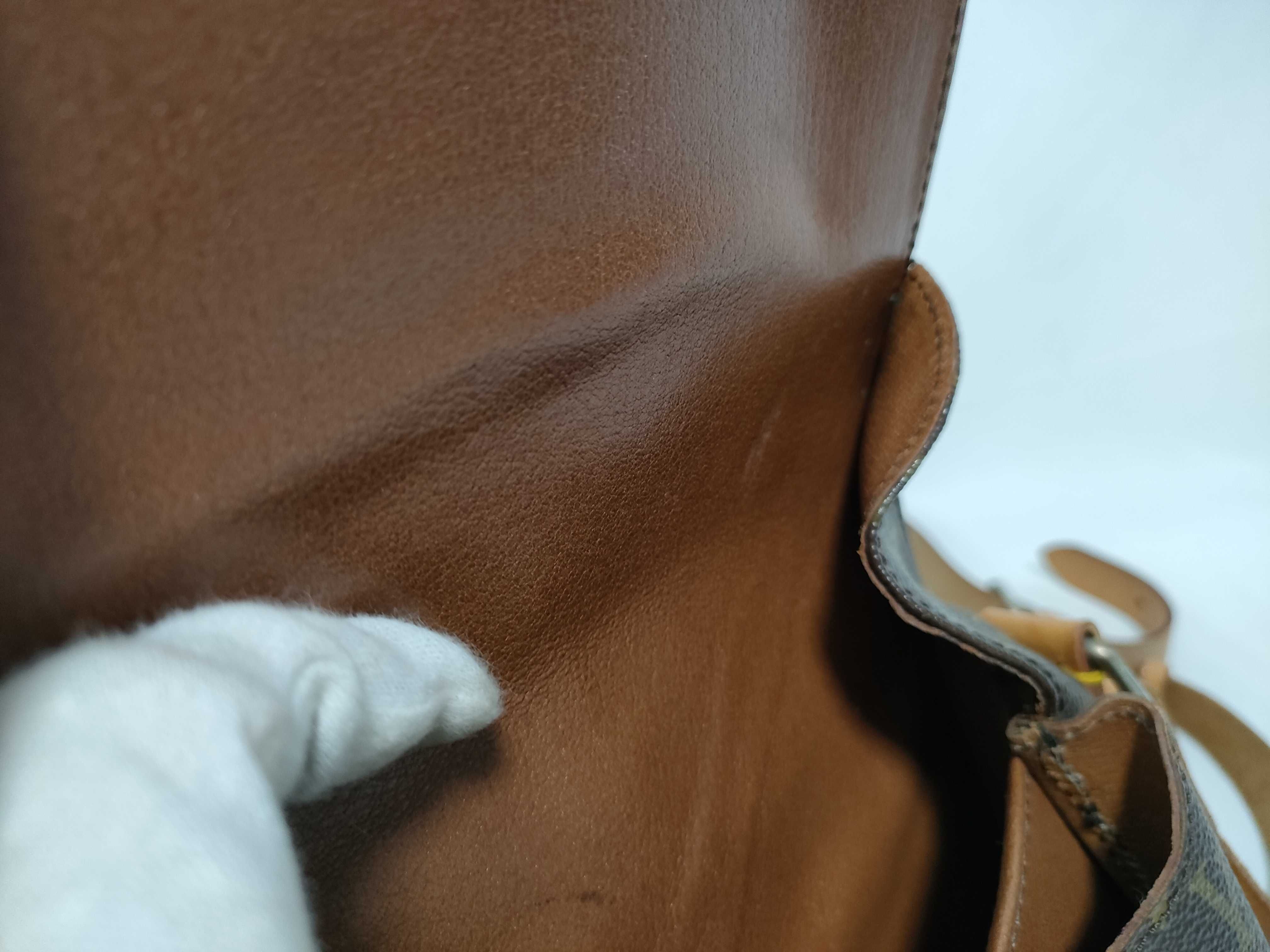 Monogram Louis Vuitton Monogram M51253 Cartouchiere MM 841 Shoulder Bag — view 15