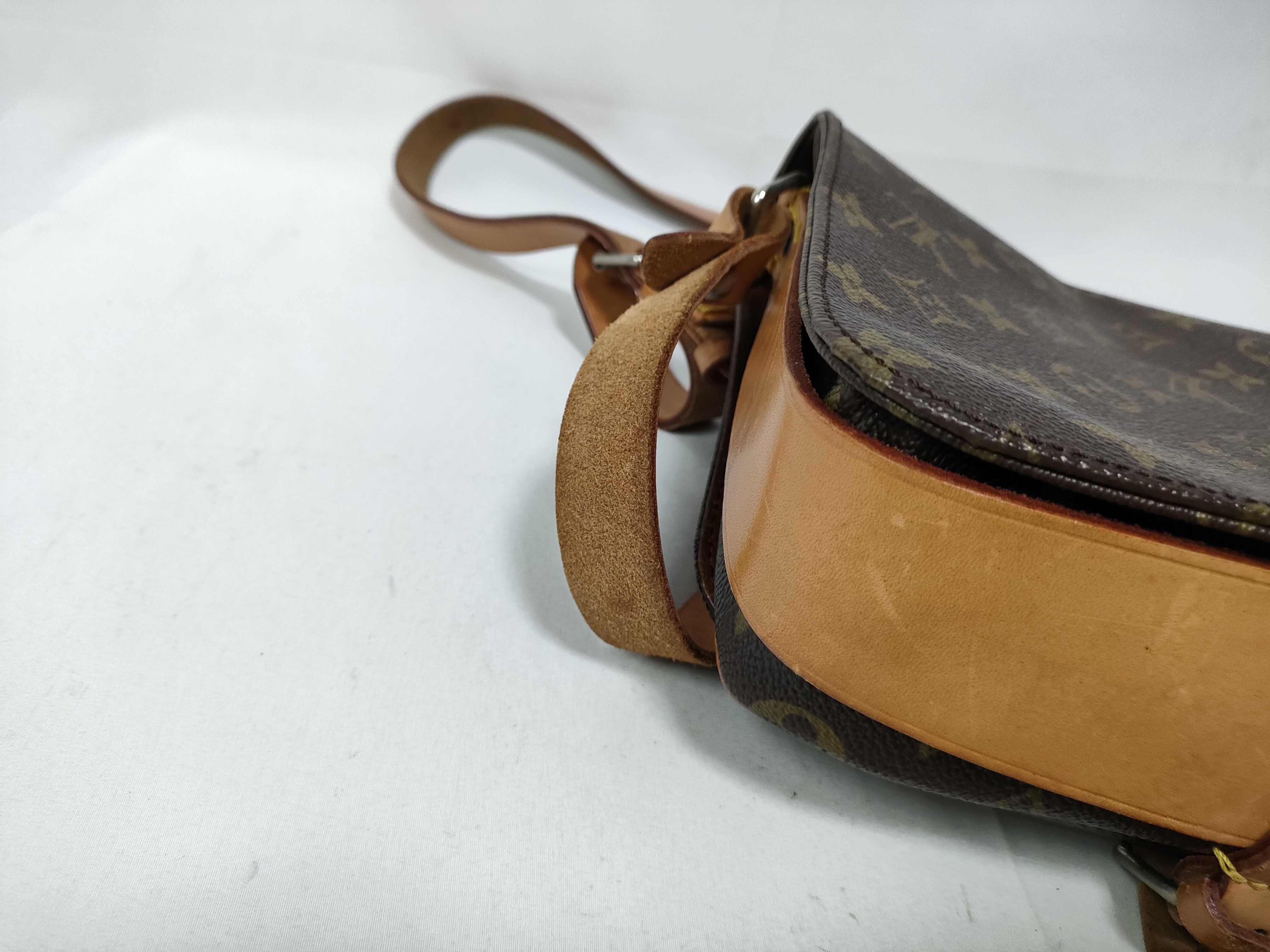 Monogram Louis Vuitton Monogram M51253 Cartouchiere MM 841 Shoulder Bag — view 5