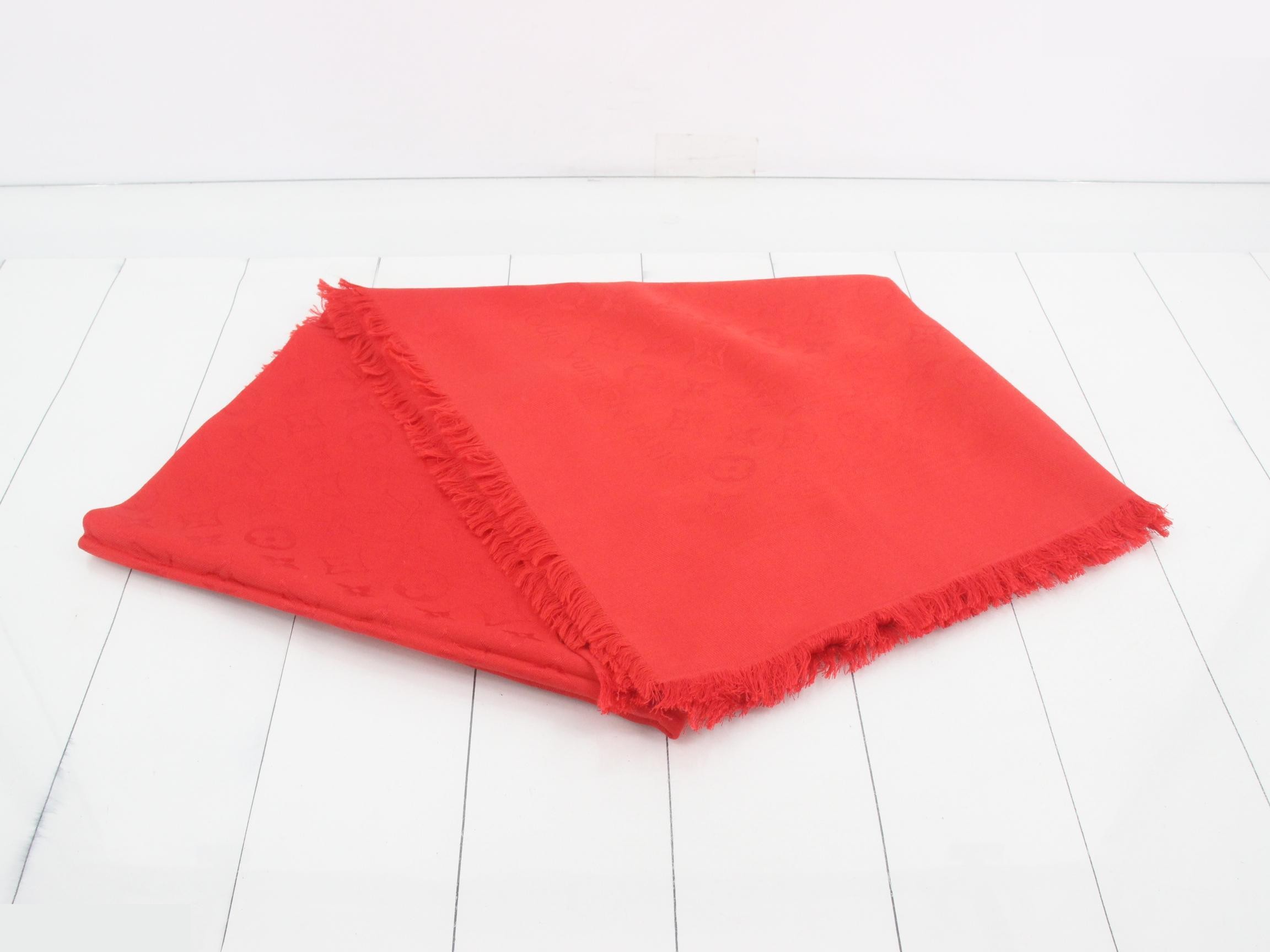 Monogram stole with tag, red. — view 2