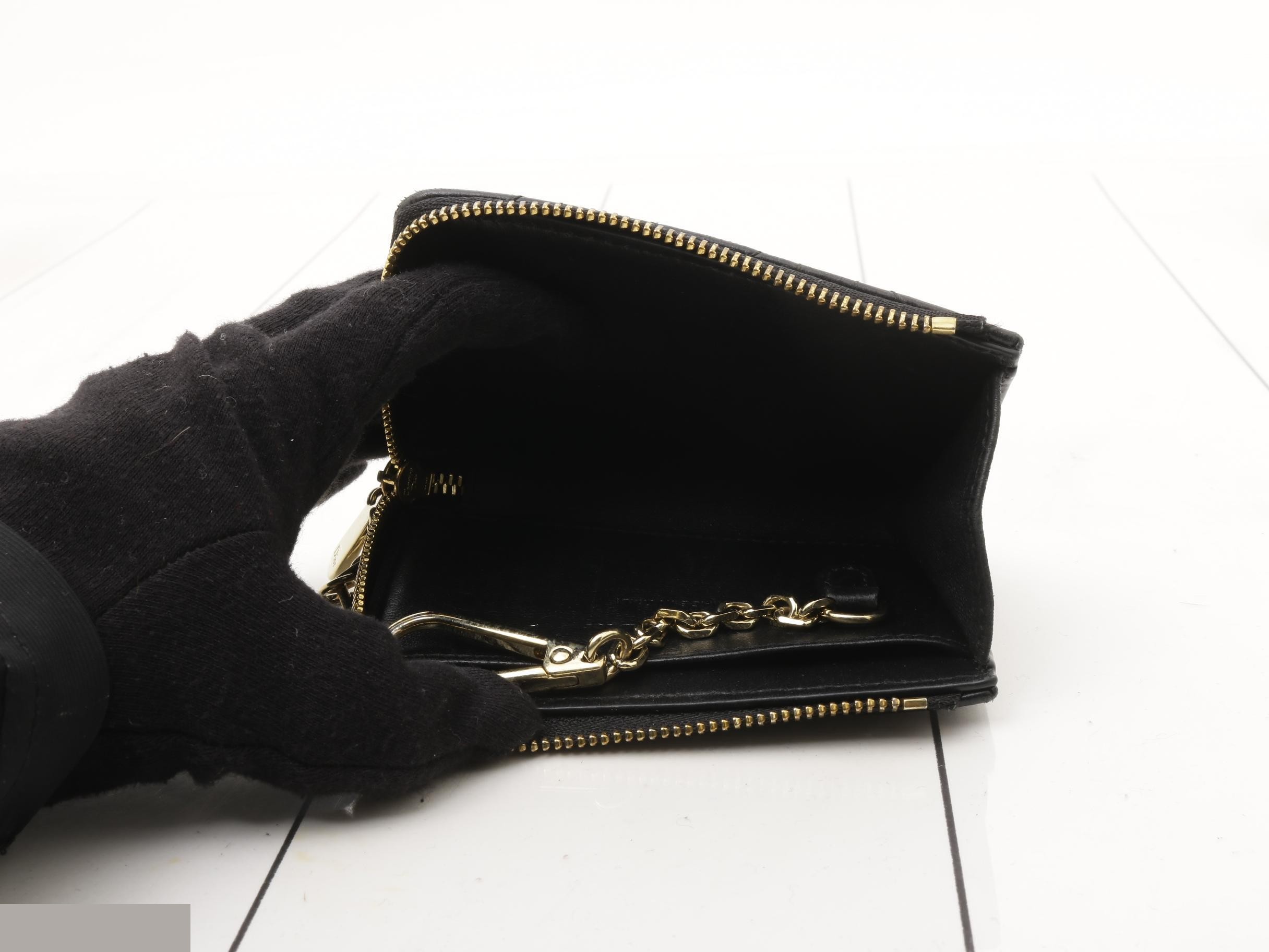coin case — view 4