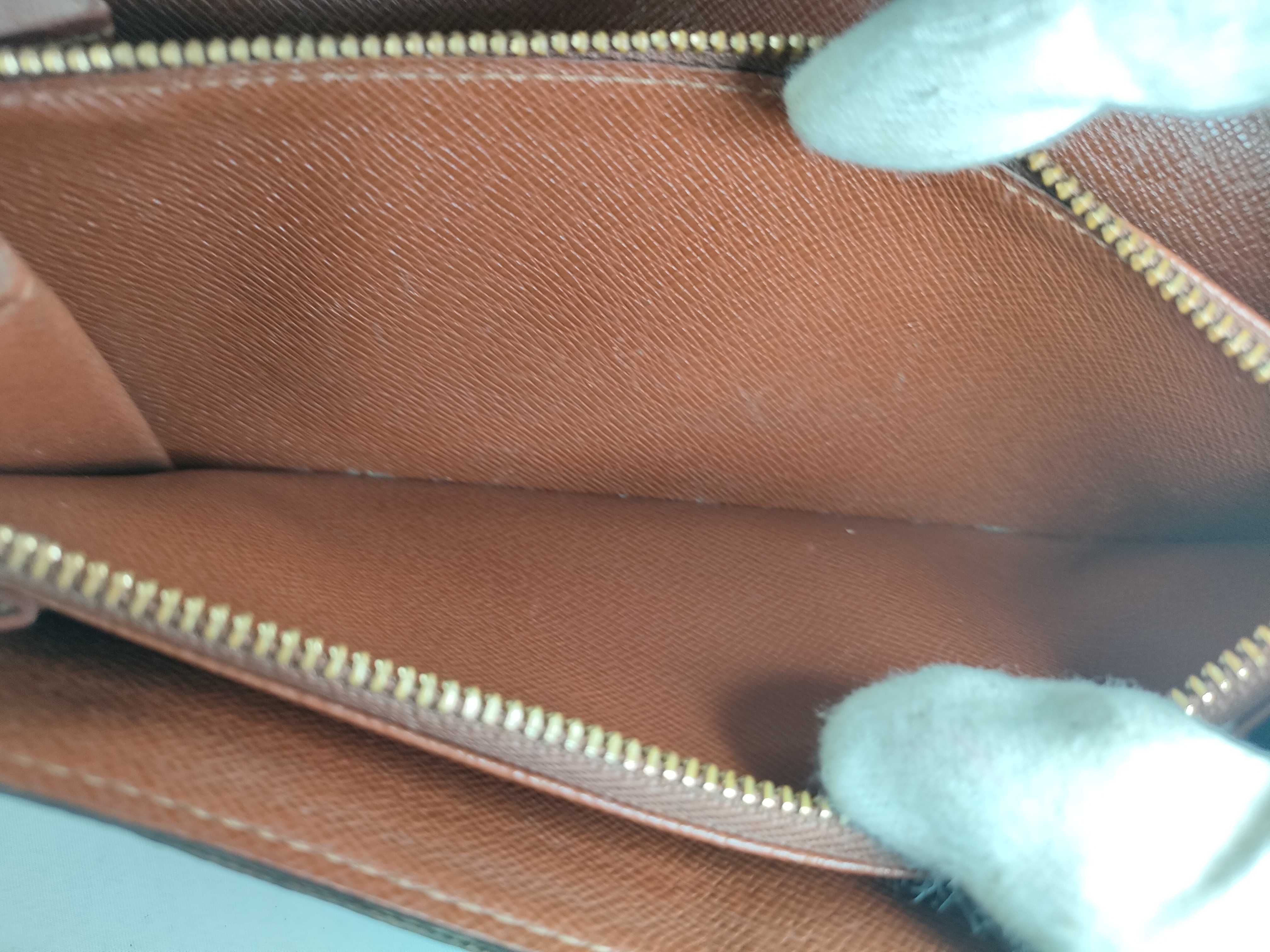 Monogram Portefeuille Sarah M61723 (Old Model) Wallet — view 11