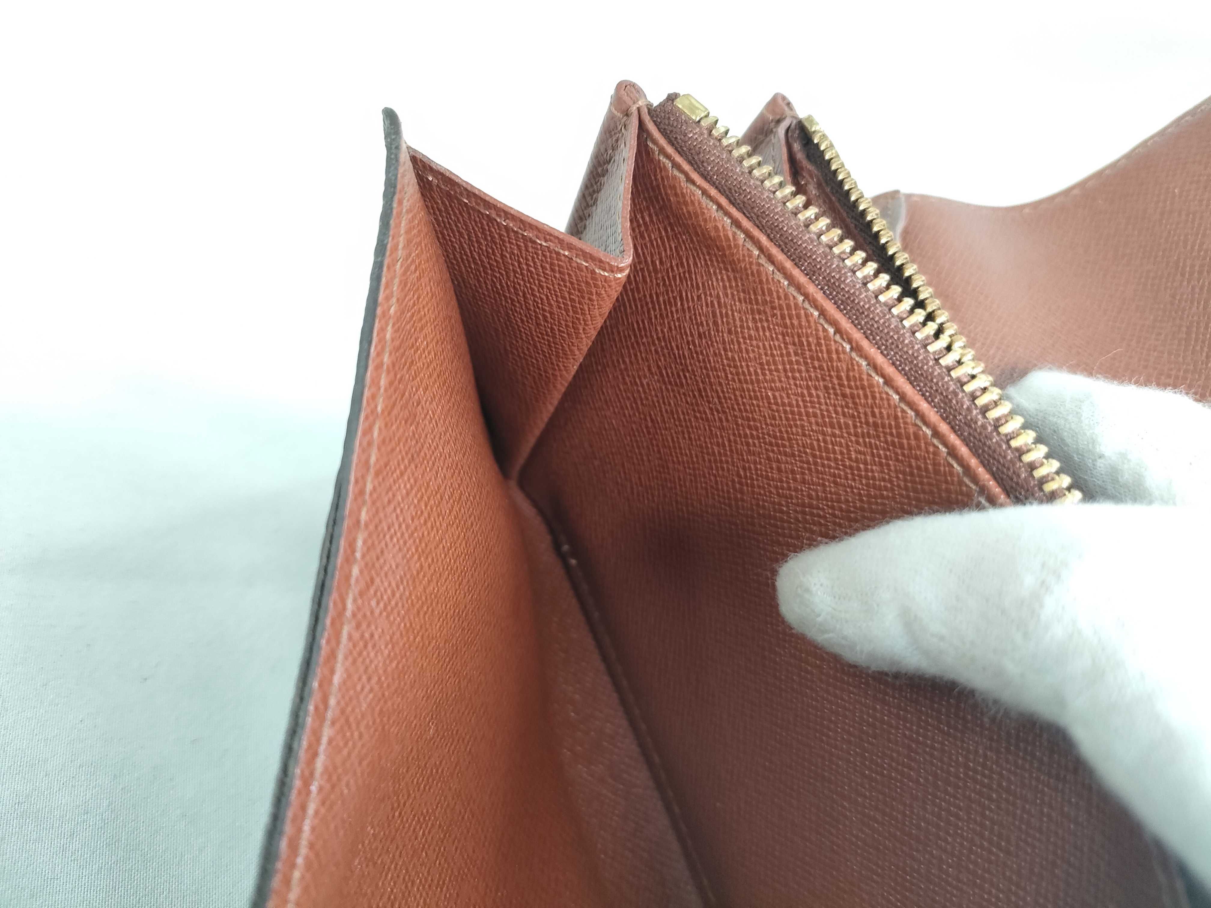 Monogram Portefeuille Sarah M61723 (Old Model) Wallet — view 12