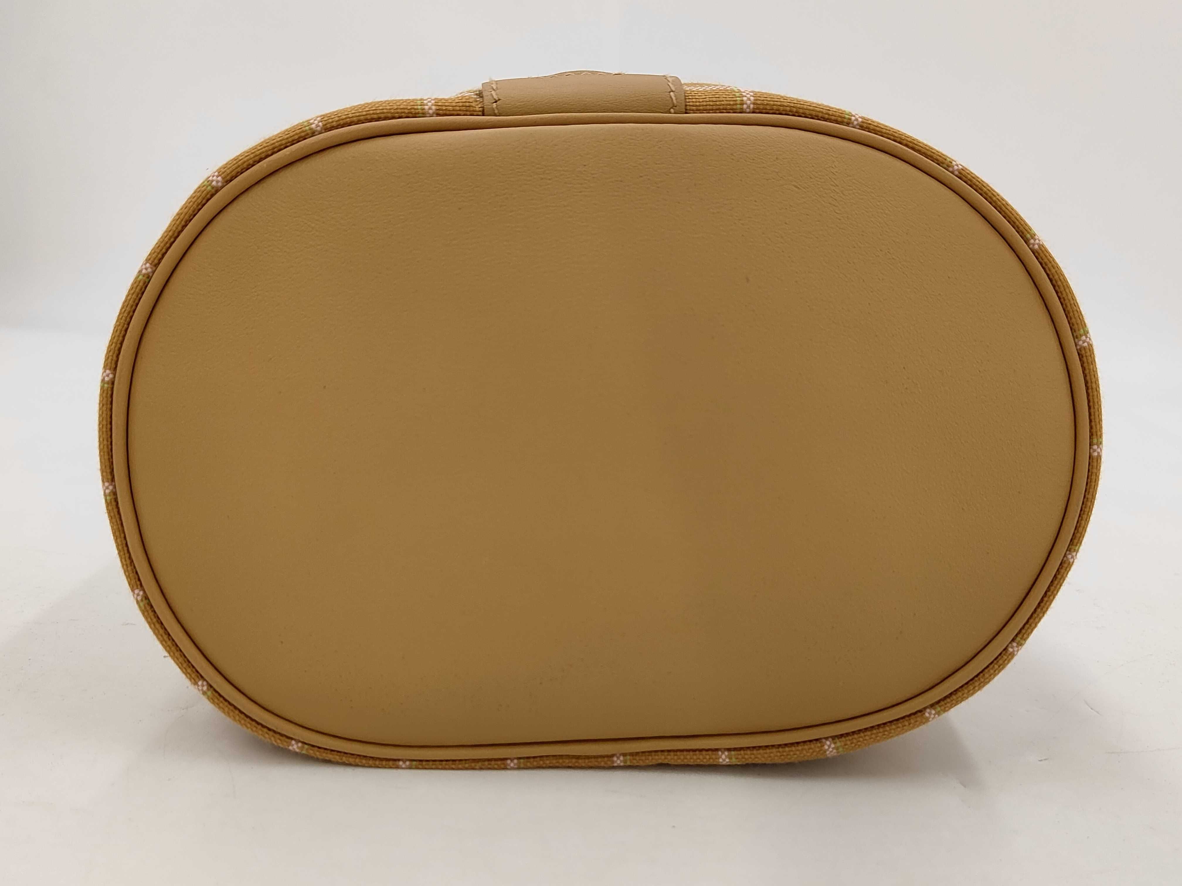 Official Website ¥366,300 Trek-H Trek H W stamp Toile handbag — view 3