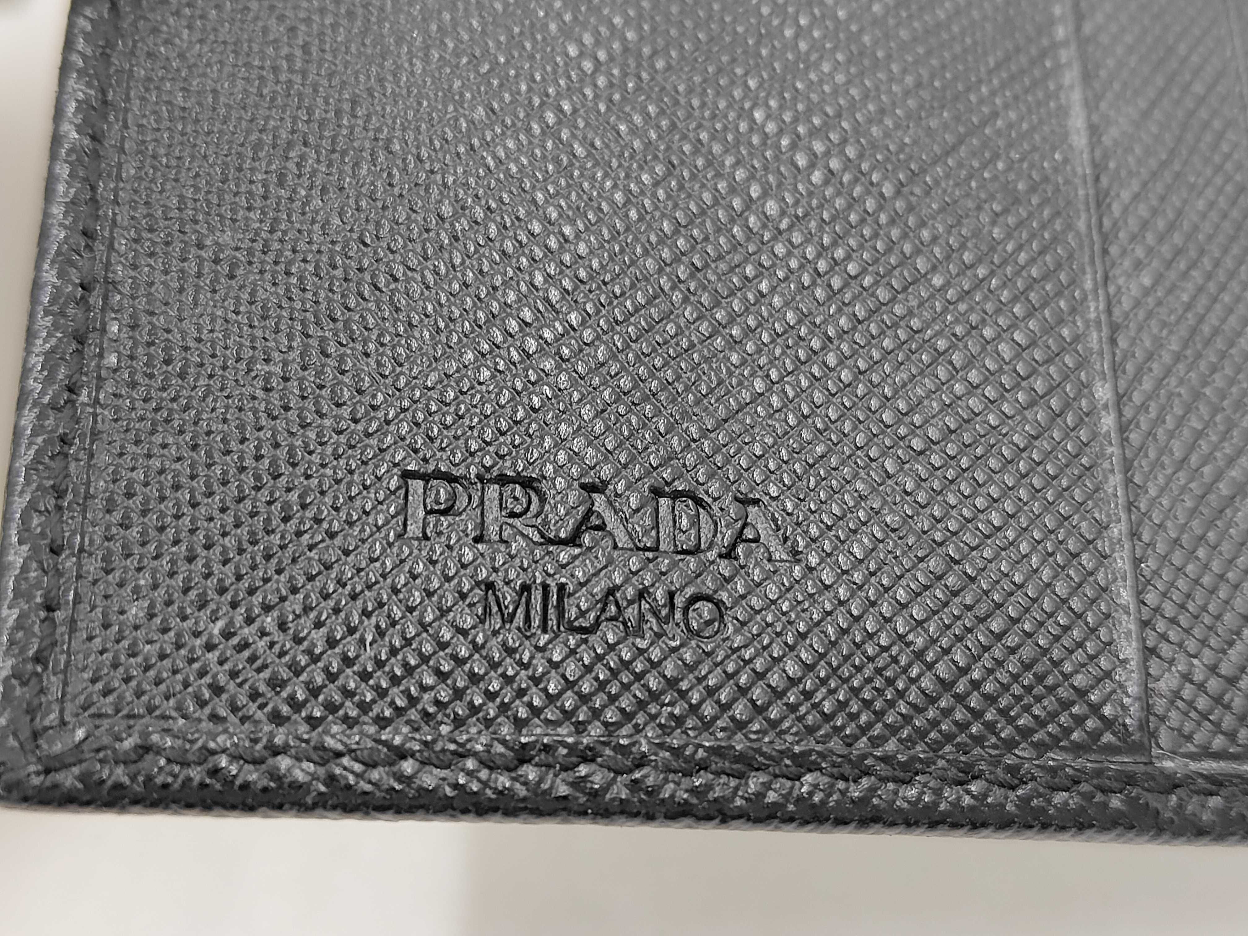 bi-fold wallet, Saffiano leather wallet — view 10