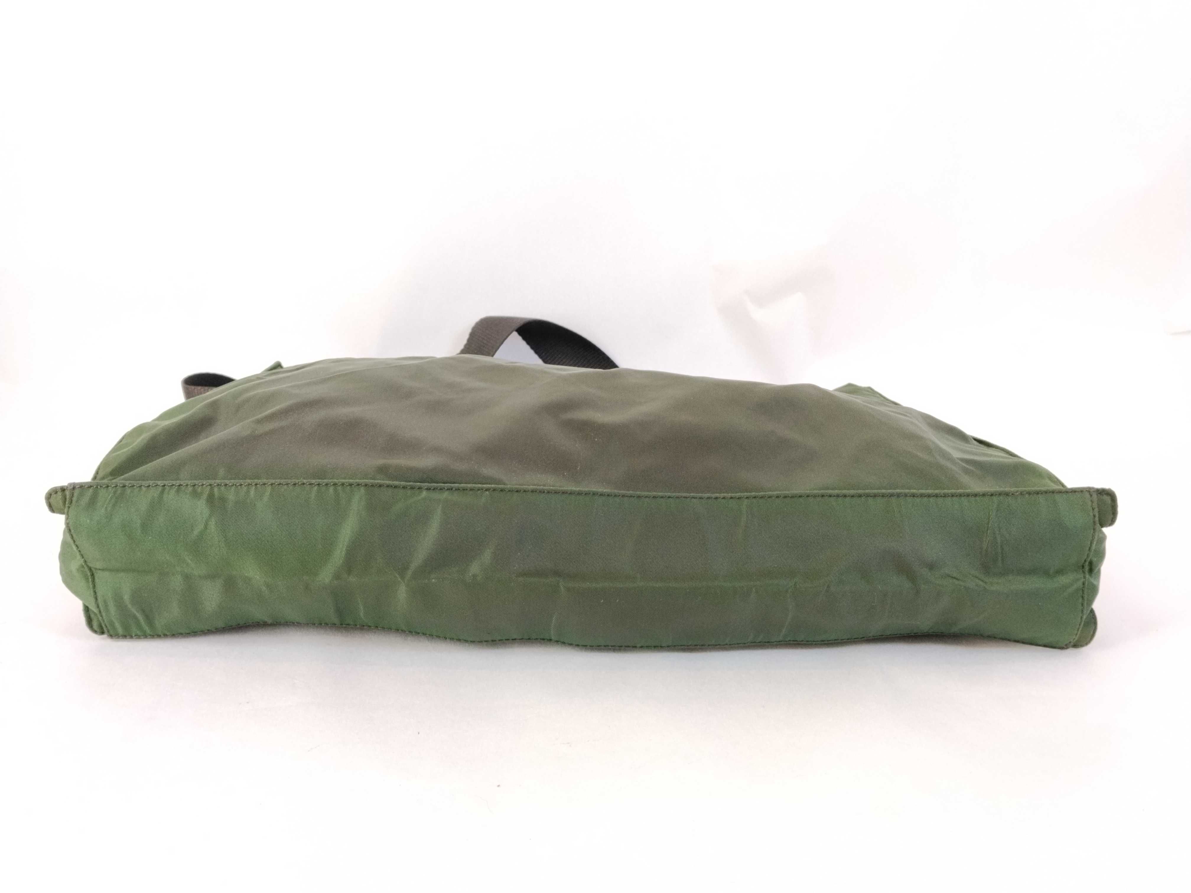 nylon tote bag, green tote bag — view 7