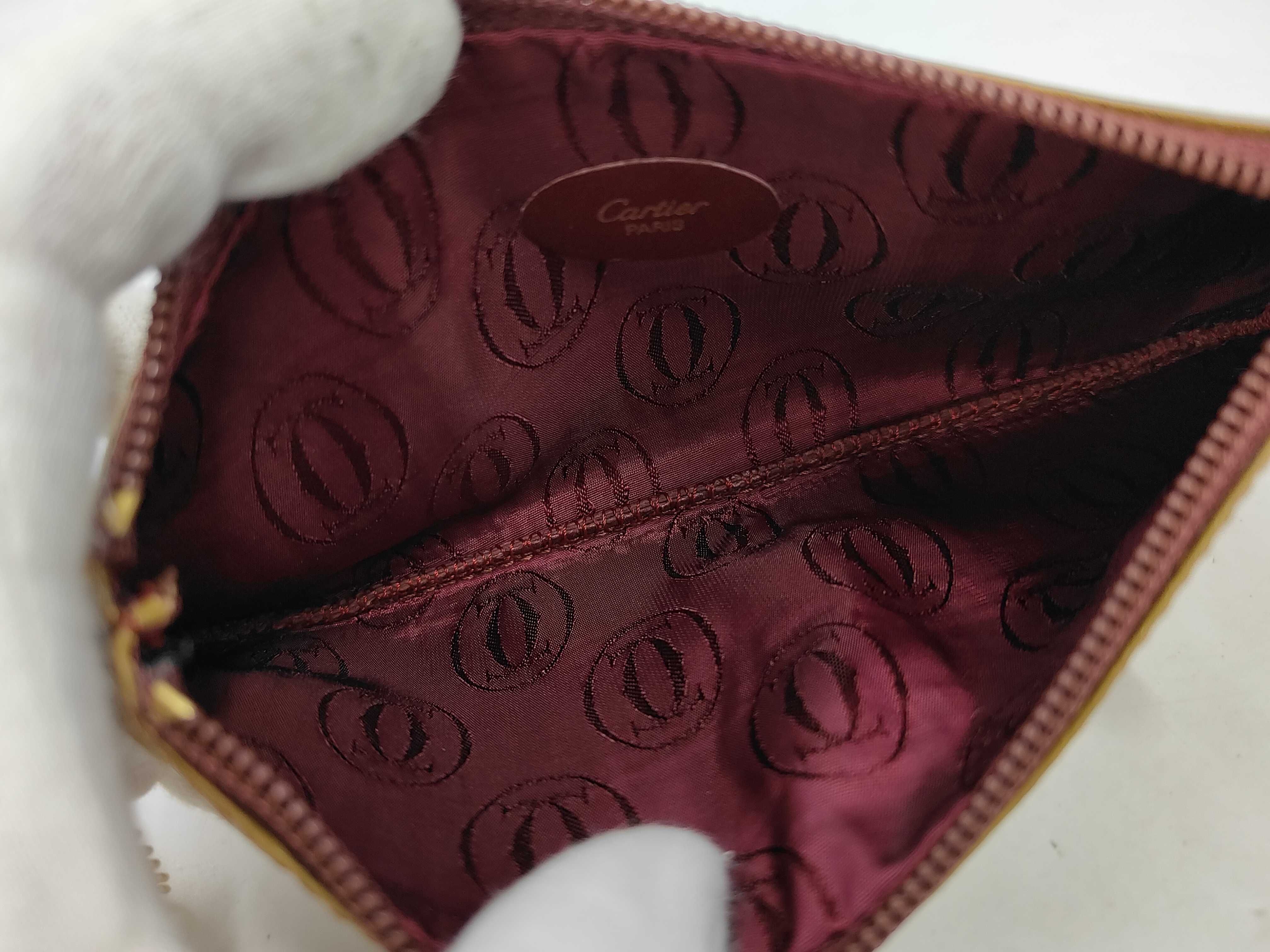 brand pouch — view 8