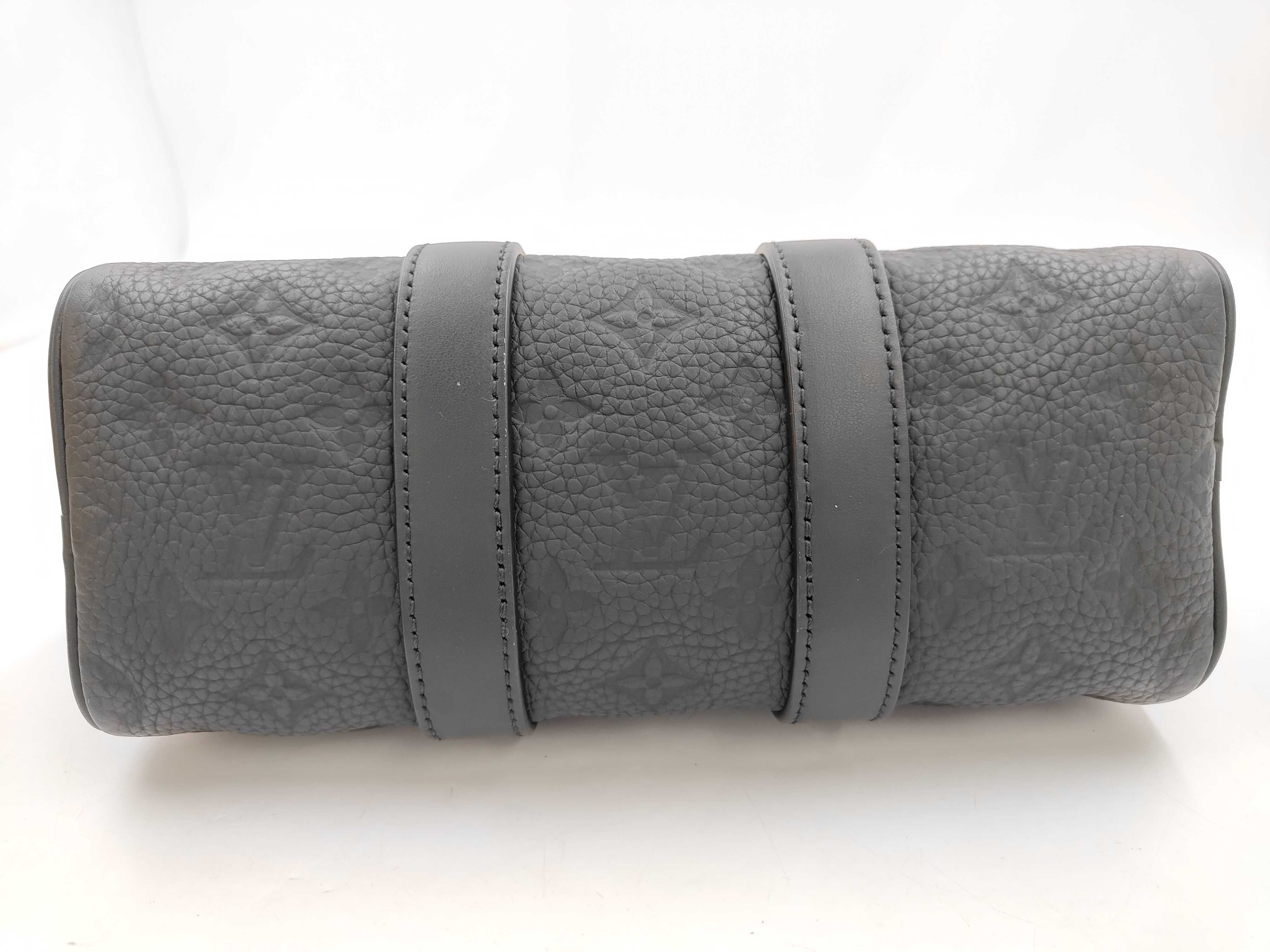 LV Taurillon Monogram Keepall Bandoulière 25 M20900 RFID Handbag — view 7