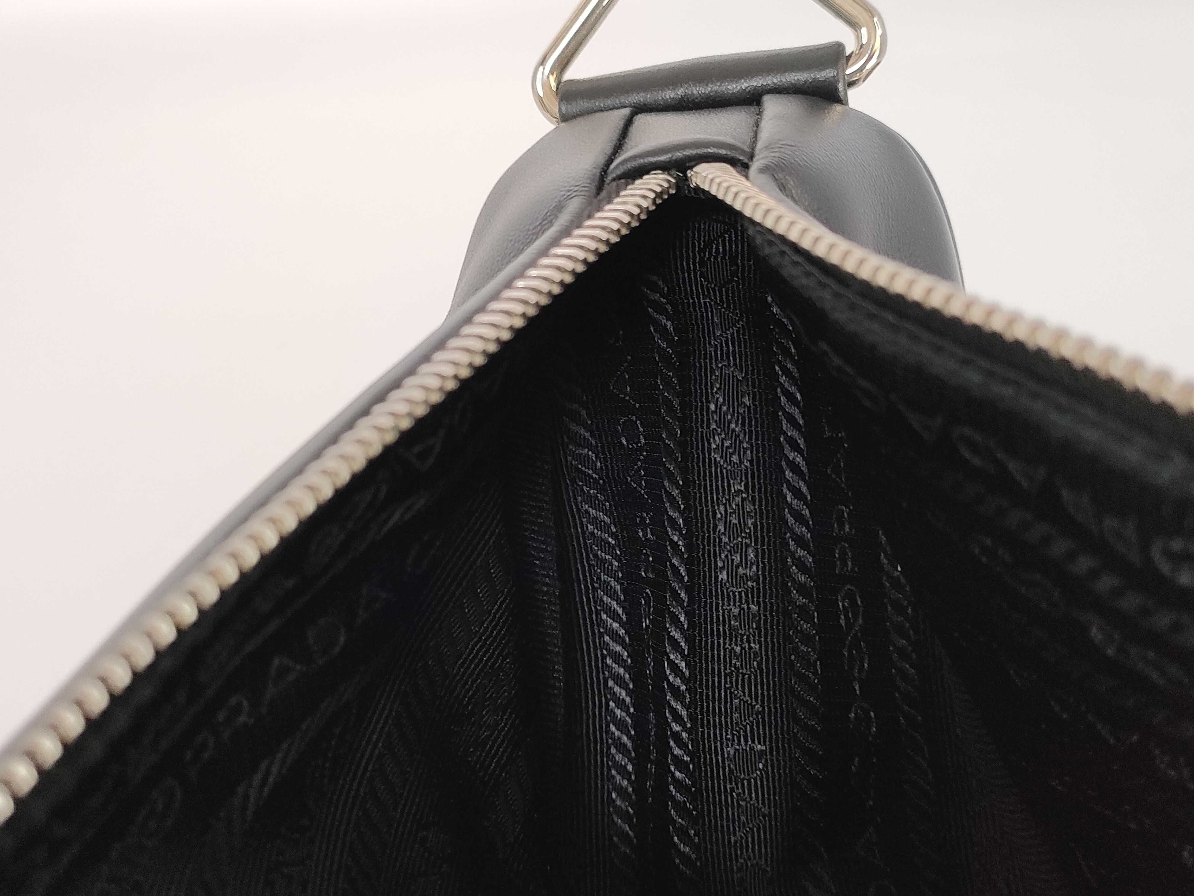 1BH190 Shoulder Bag, Black — view 11