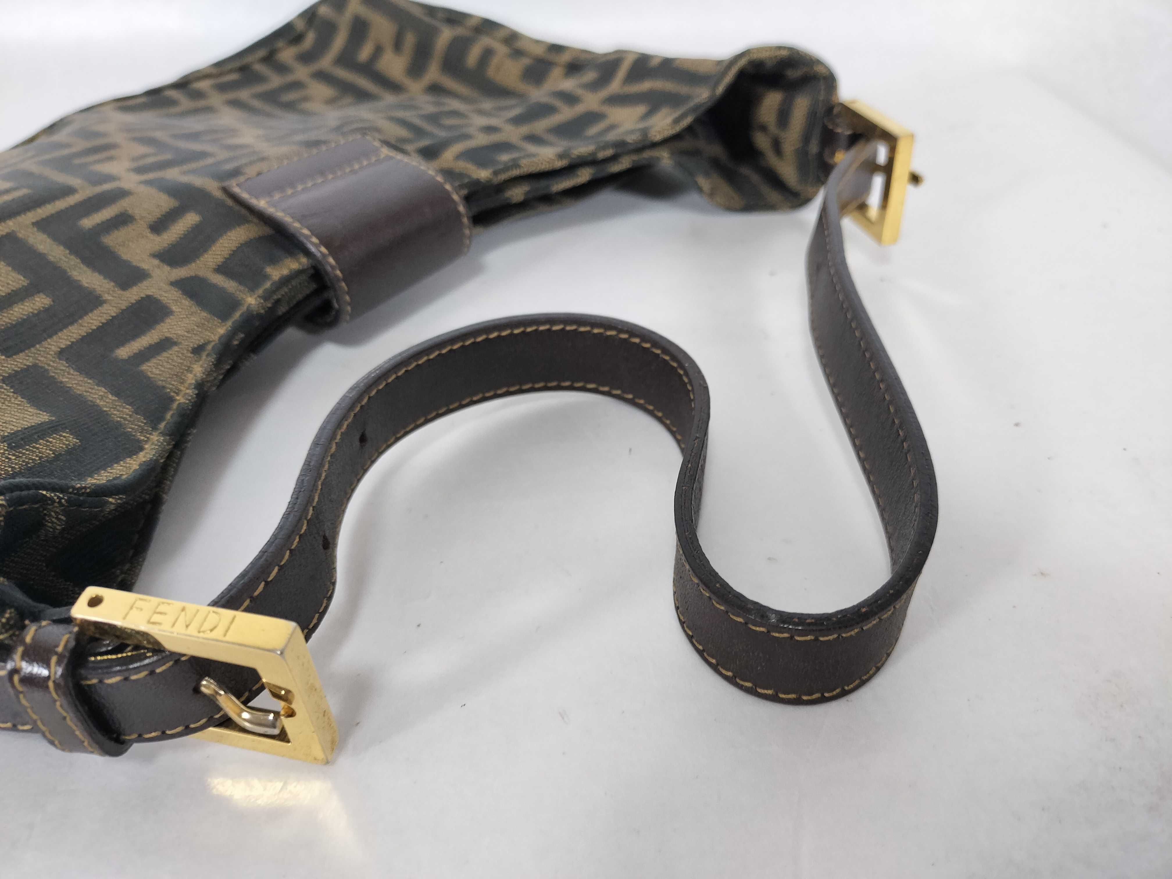 Mamma Fendi Mamma Bucket Shoulder Bag — view 3
