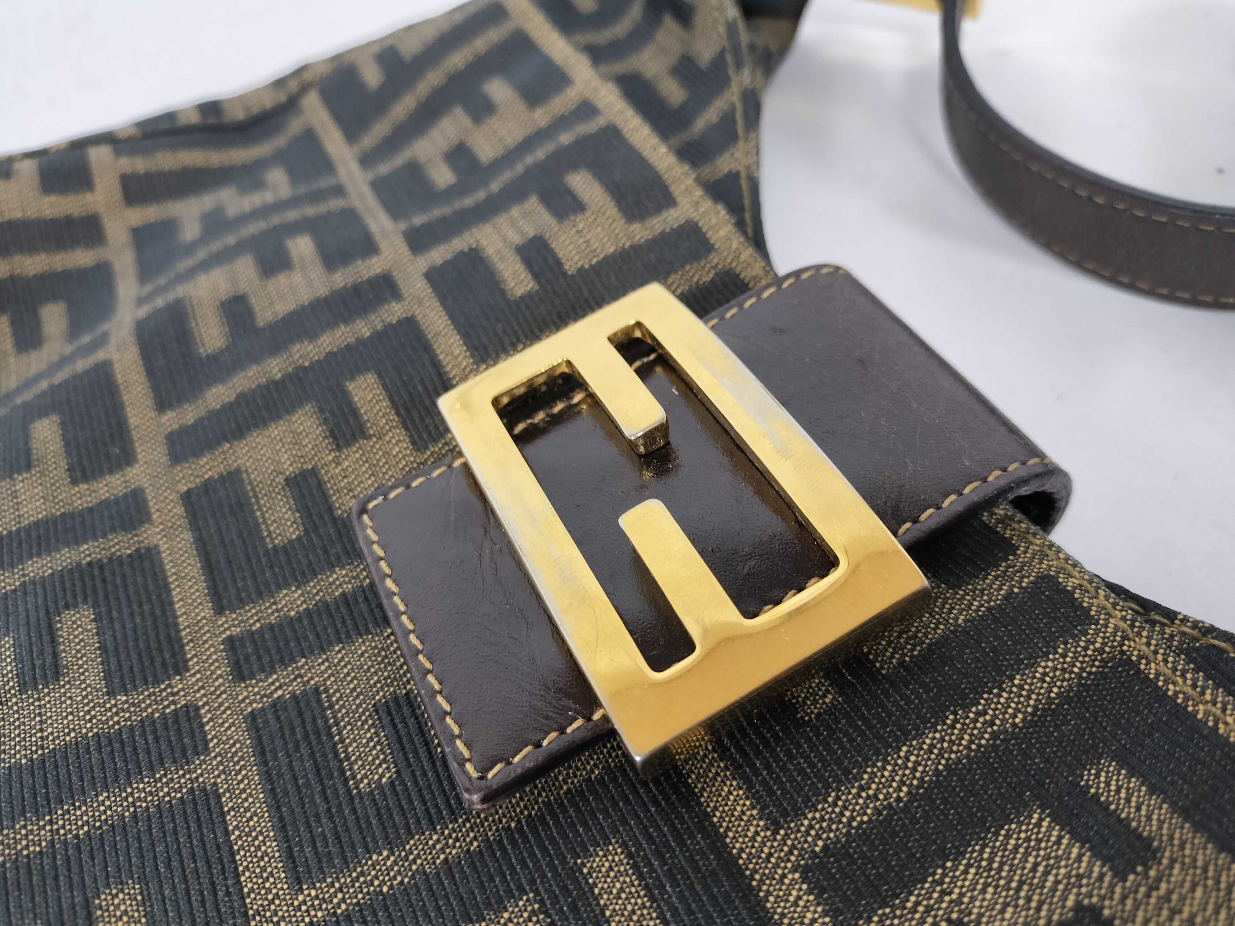 Mamma Fendi Mamma Bucket Shoulder Bag — view 8