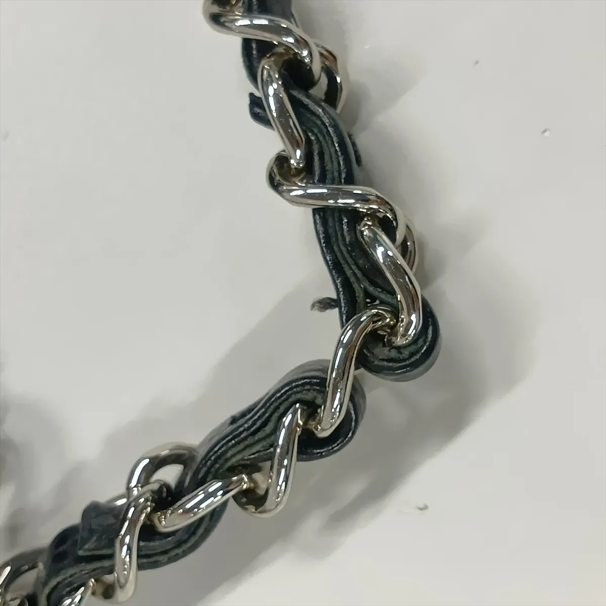 [Individually packaged] Chanel Matelassé 25 Caviar Skin Double Flap Double Chain Bag, Black with Silver Hardware, 28727196, Serial Number 28, A01112 — view 15