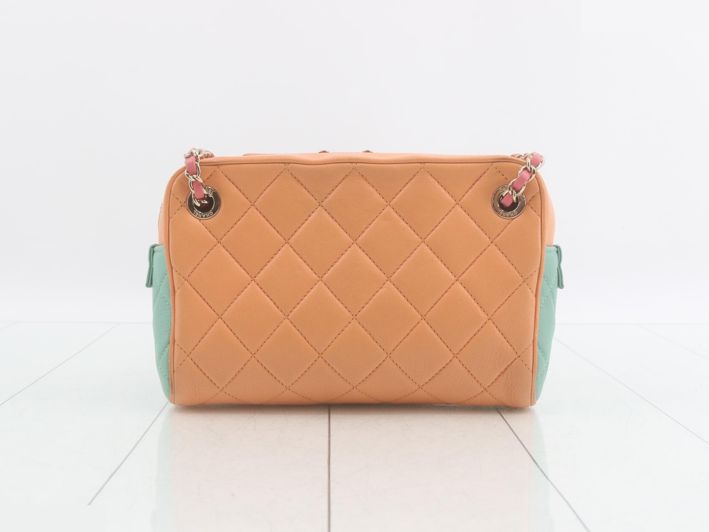 Matelassé (Bag) - Chain Shoulder Bag - Coco Mark - Multicolor — view 2