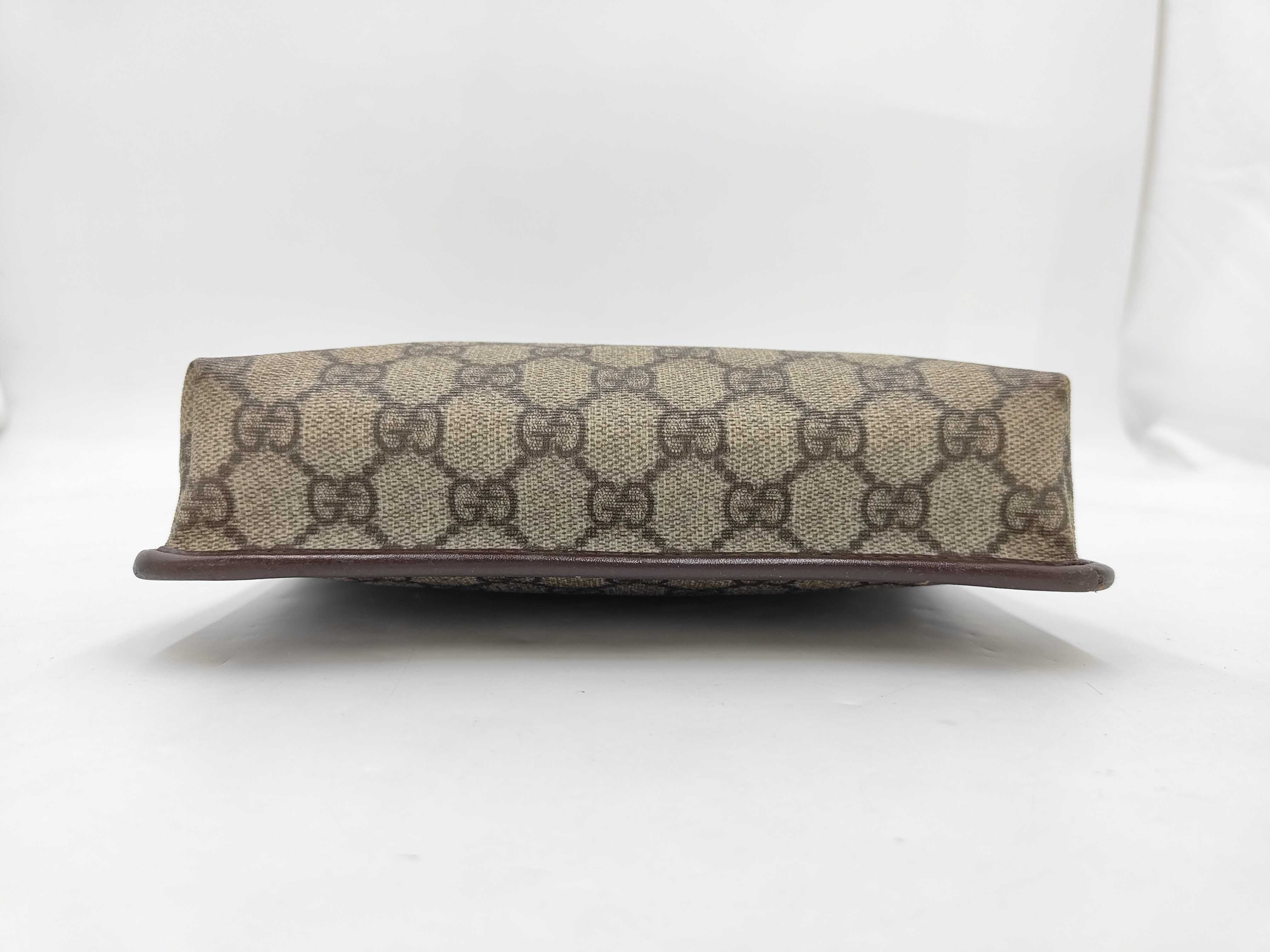 GG Supreme Shoulder Bag — view 5