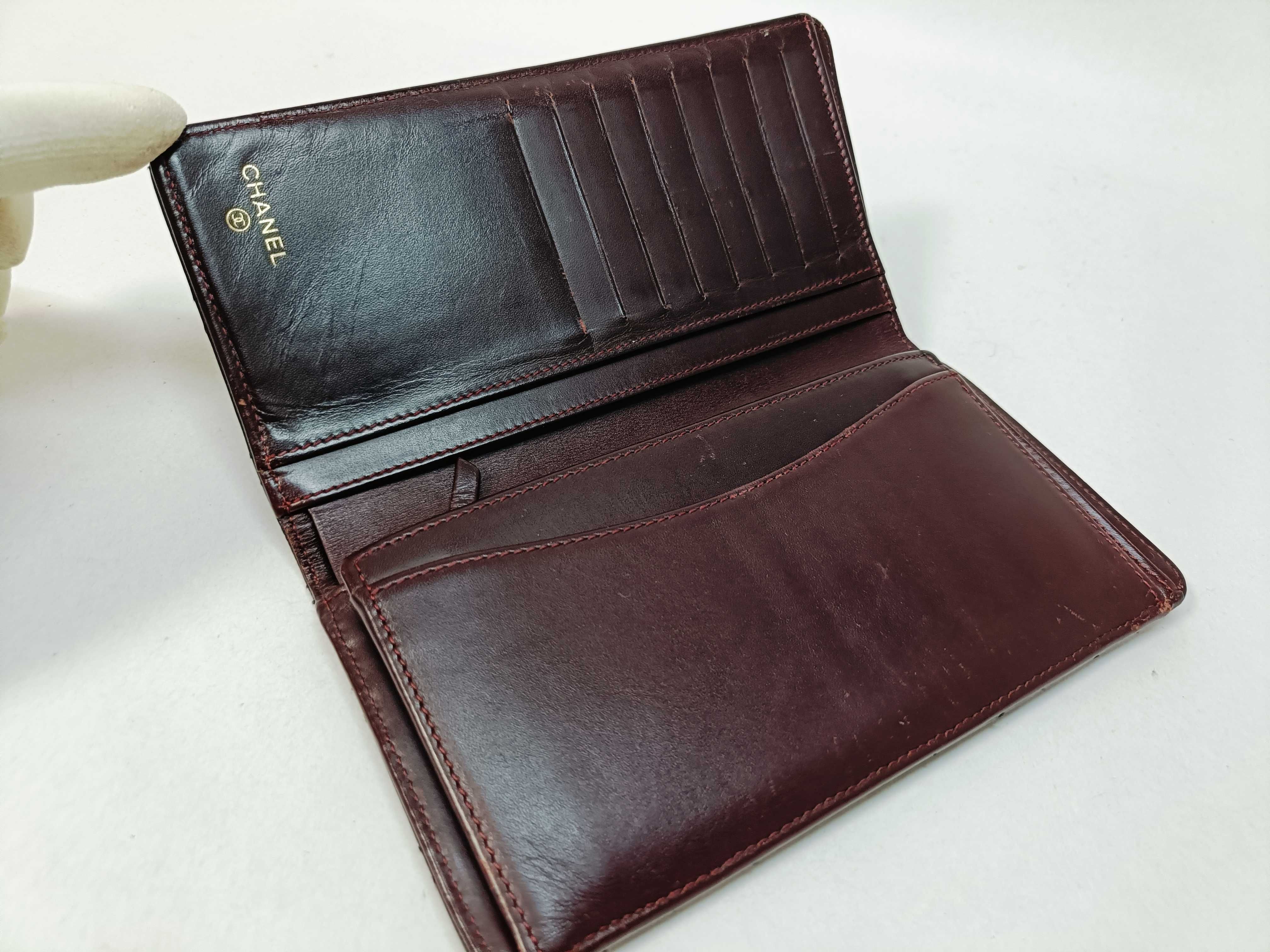 Caviar Skin Matelassé Bi-fold Wallet — view 6