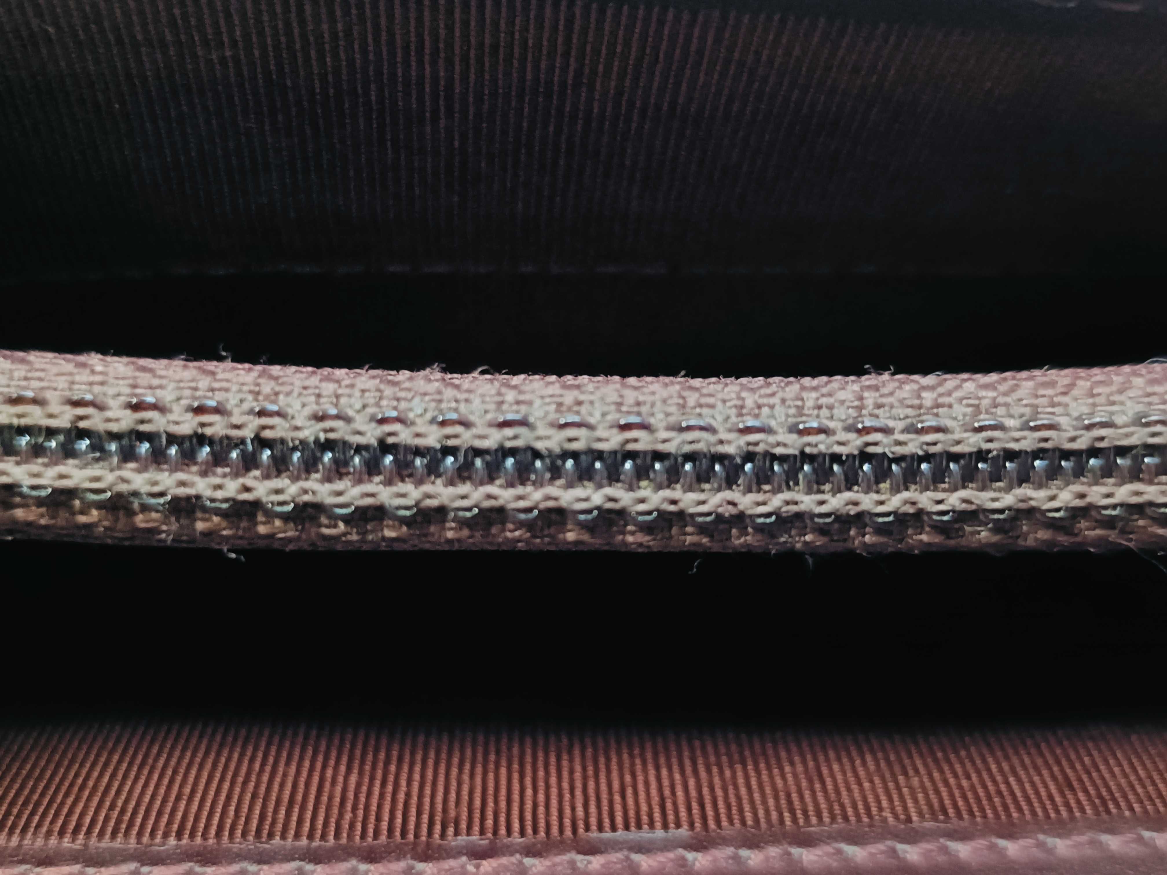 Caviar Skin Matelassé Bi-fold Wallet — view 9