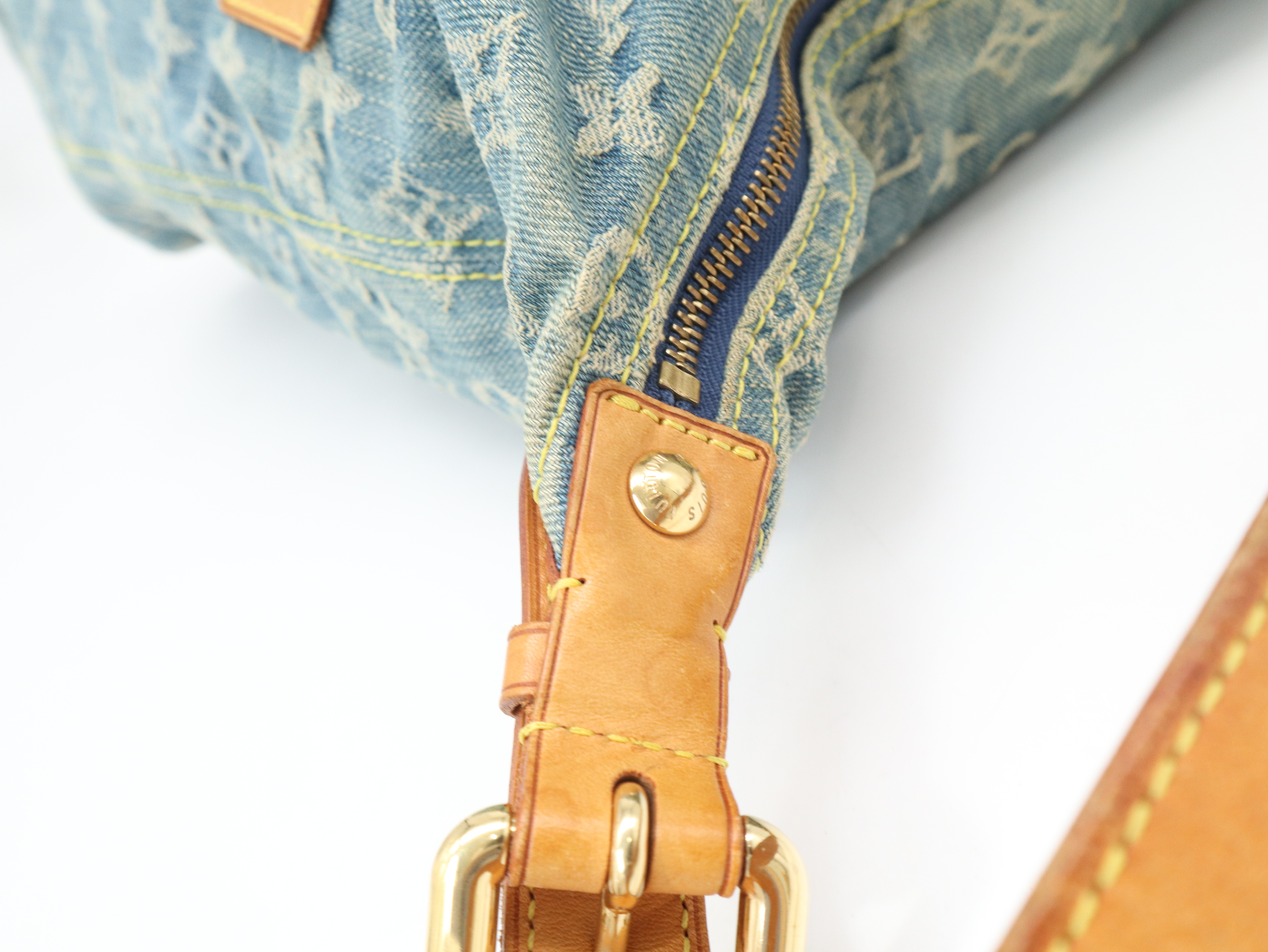 M95048 Monogram Denim Baggy GM Shoulder Bag — view 7