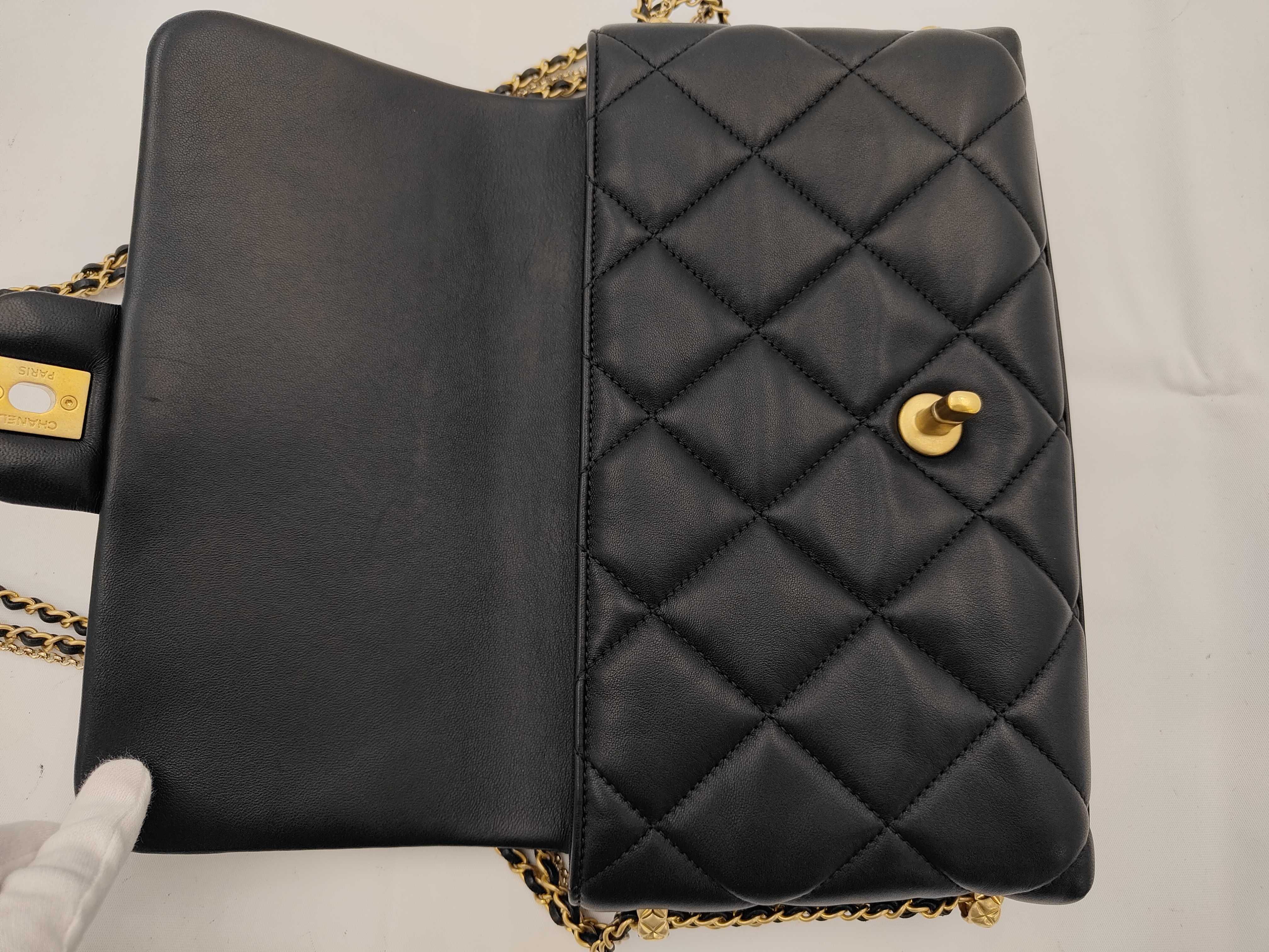 Matelassé Chain Shoulder Bag, Lambskin, Black, Pearl — view 12
