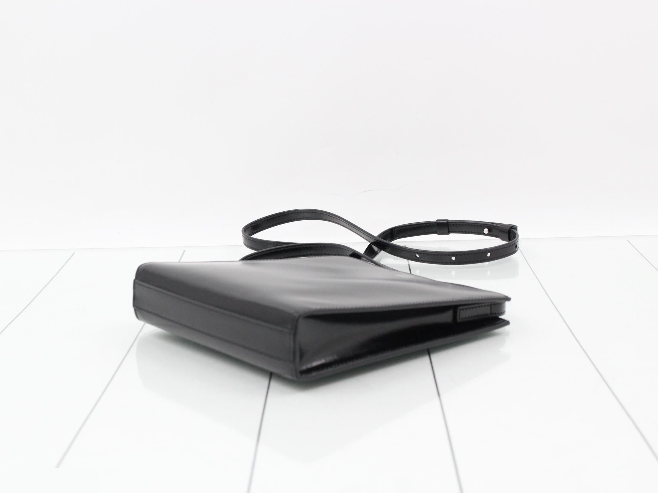 4G Crossbody Bag, Black Leather, Made in Italy — view 6