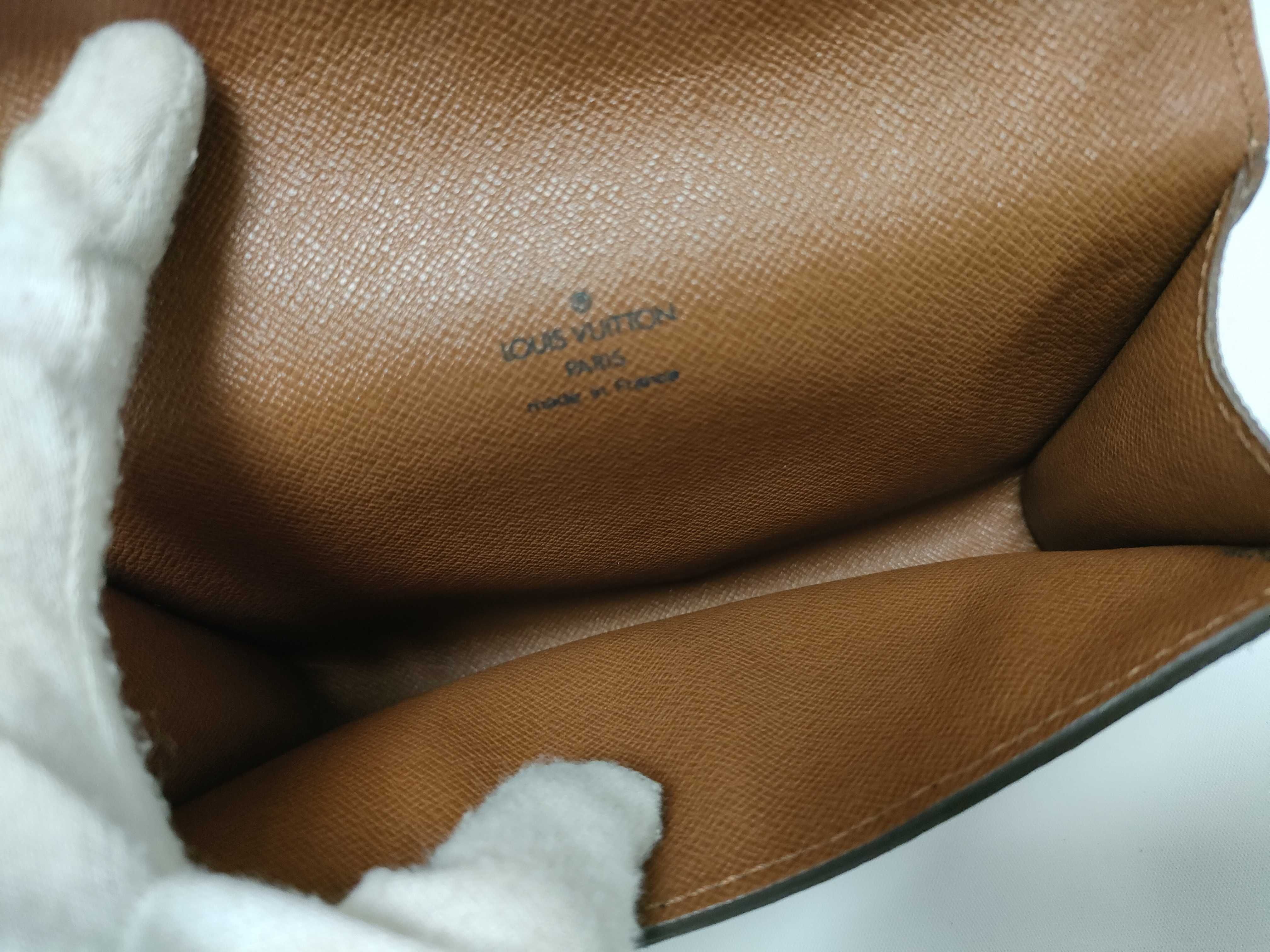 Monogram Arche M51975 Pouch — view 9