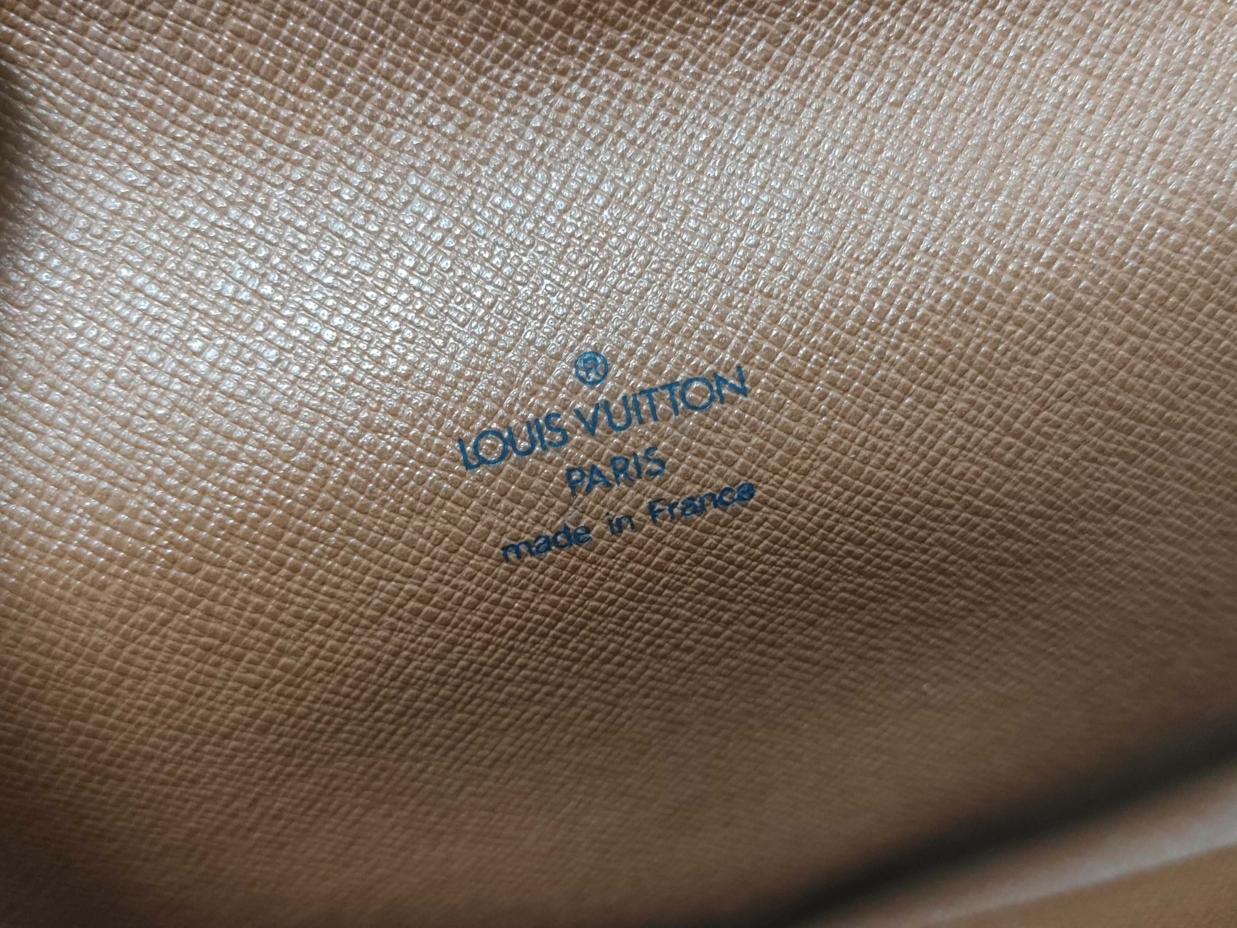 Monogram Arche M51975 Pouch — view 10