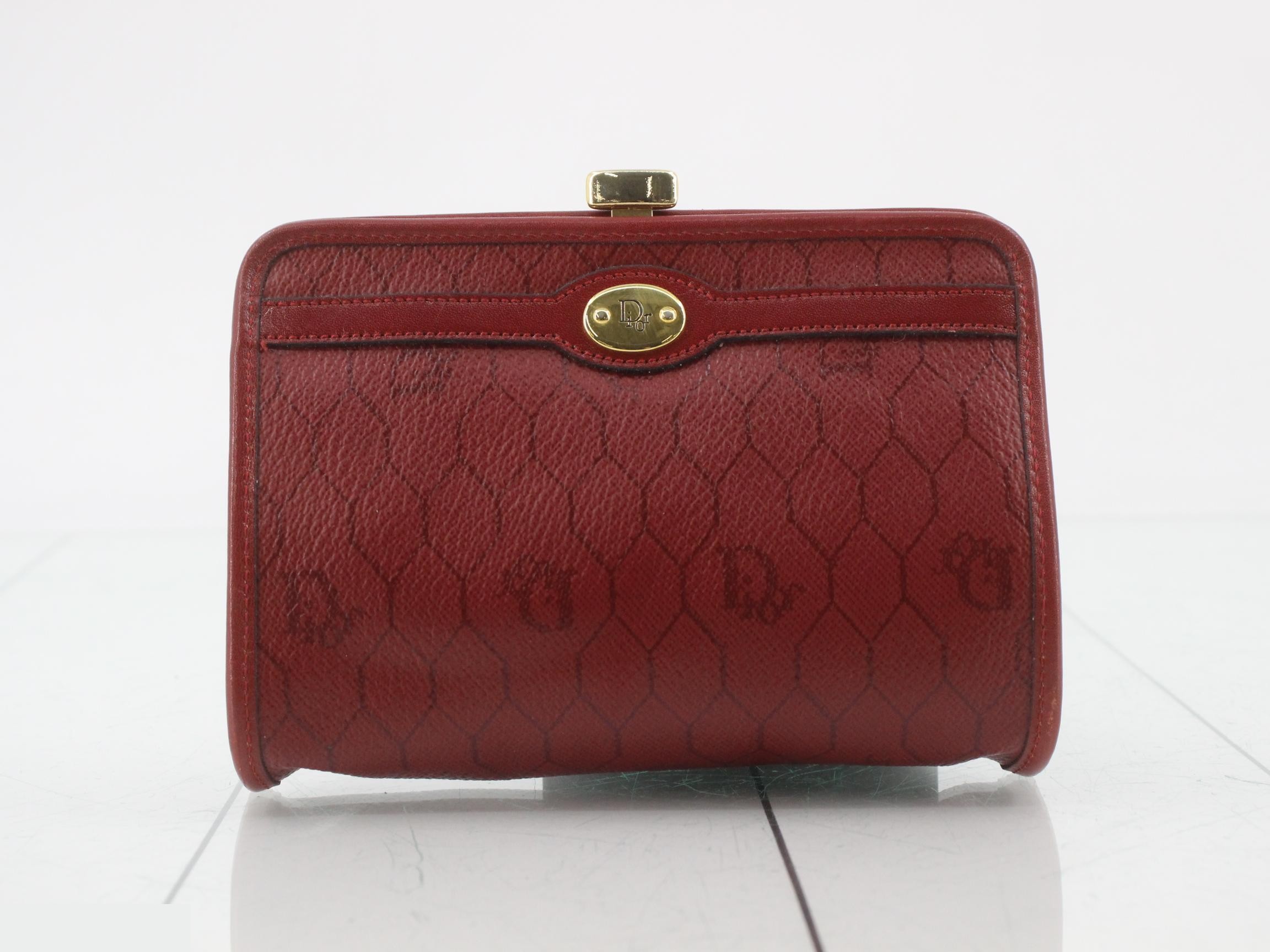 pouch