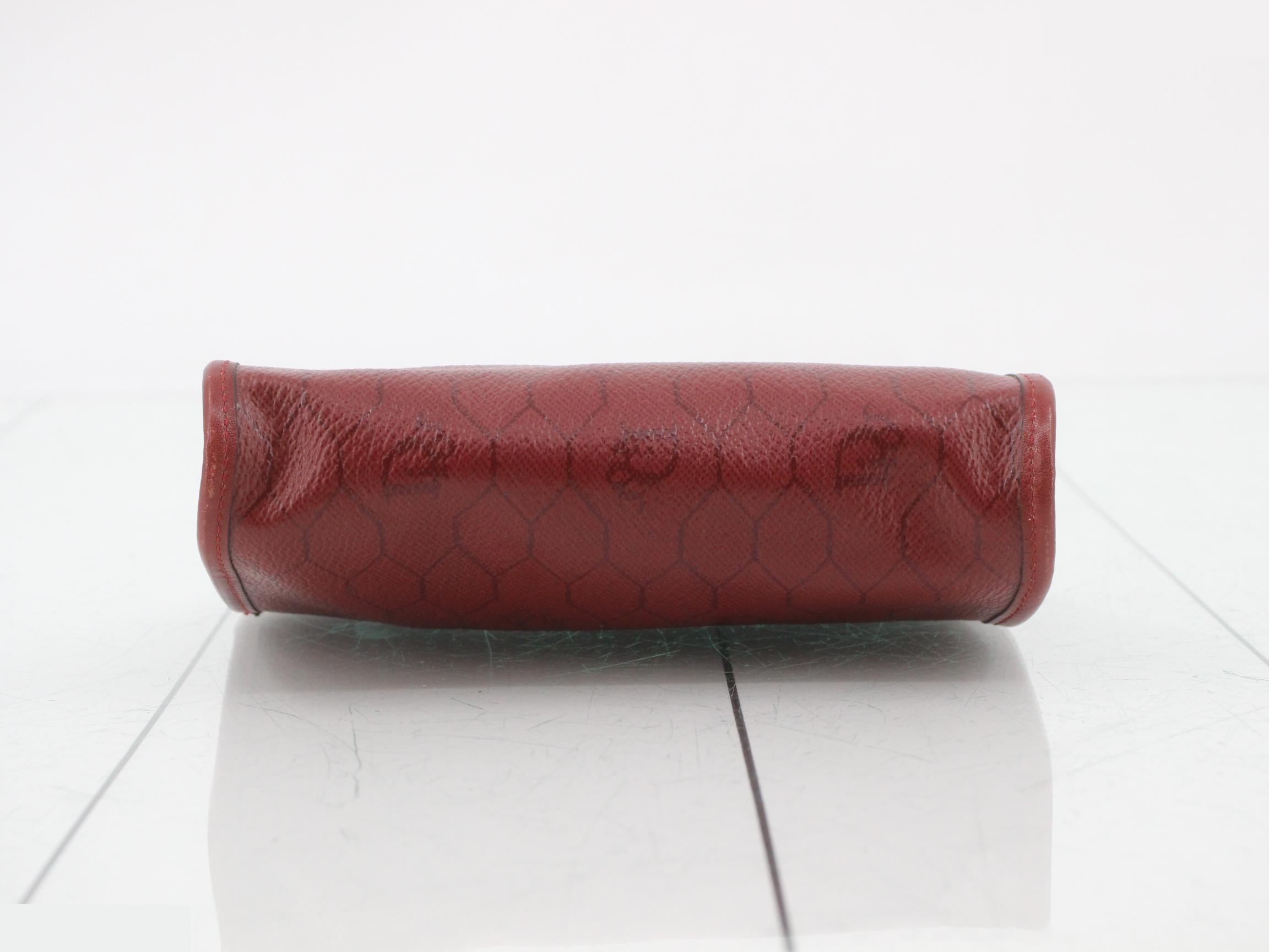 pouch — view 3