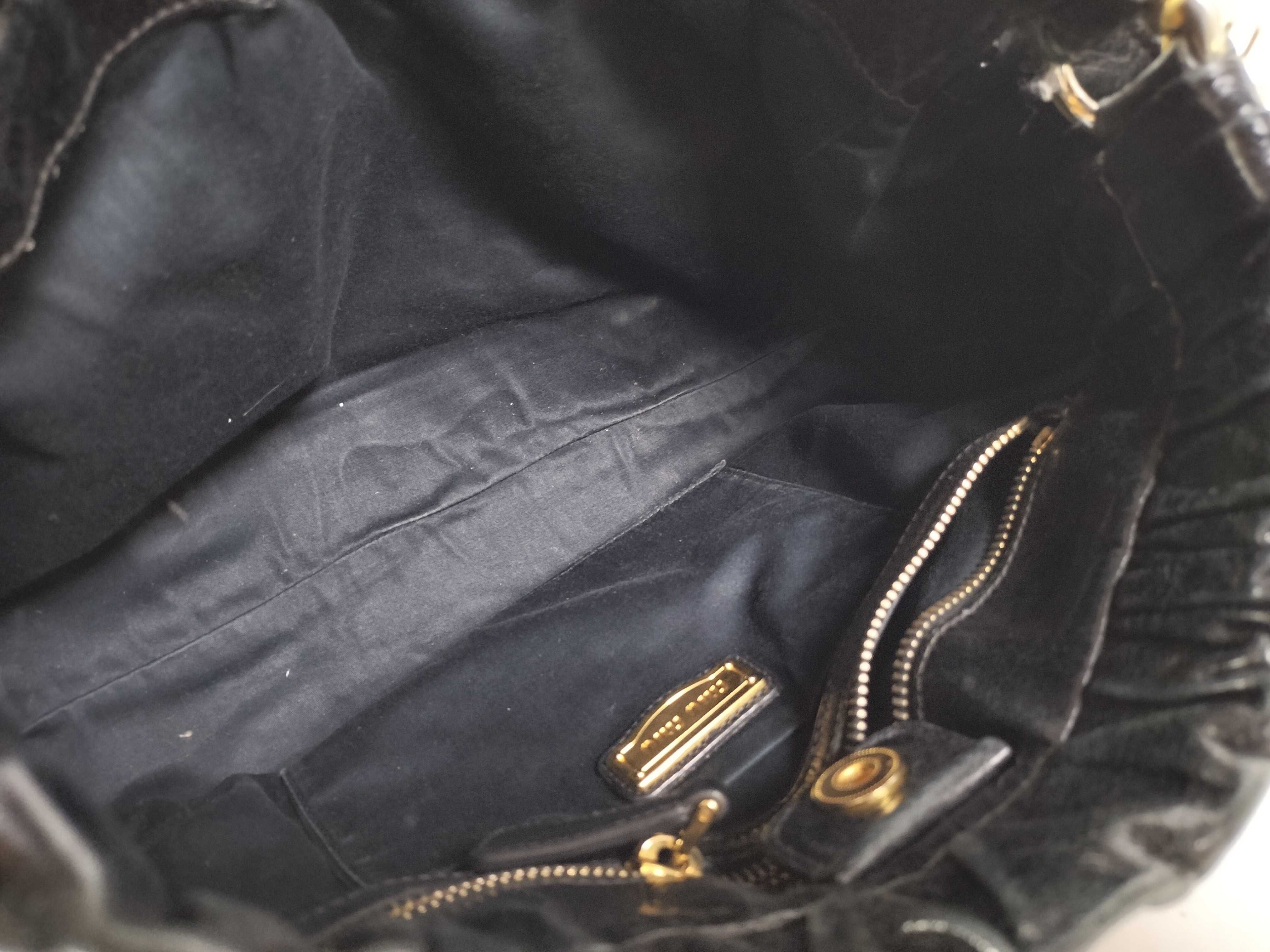 Vitello Luxe Gathered 2-Way Handbag, Black — view 9