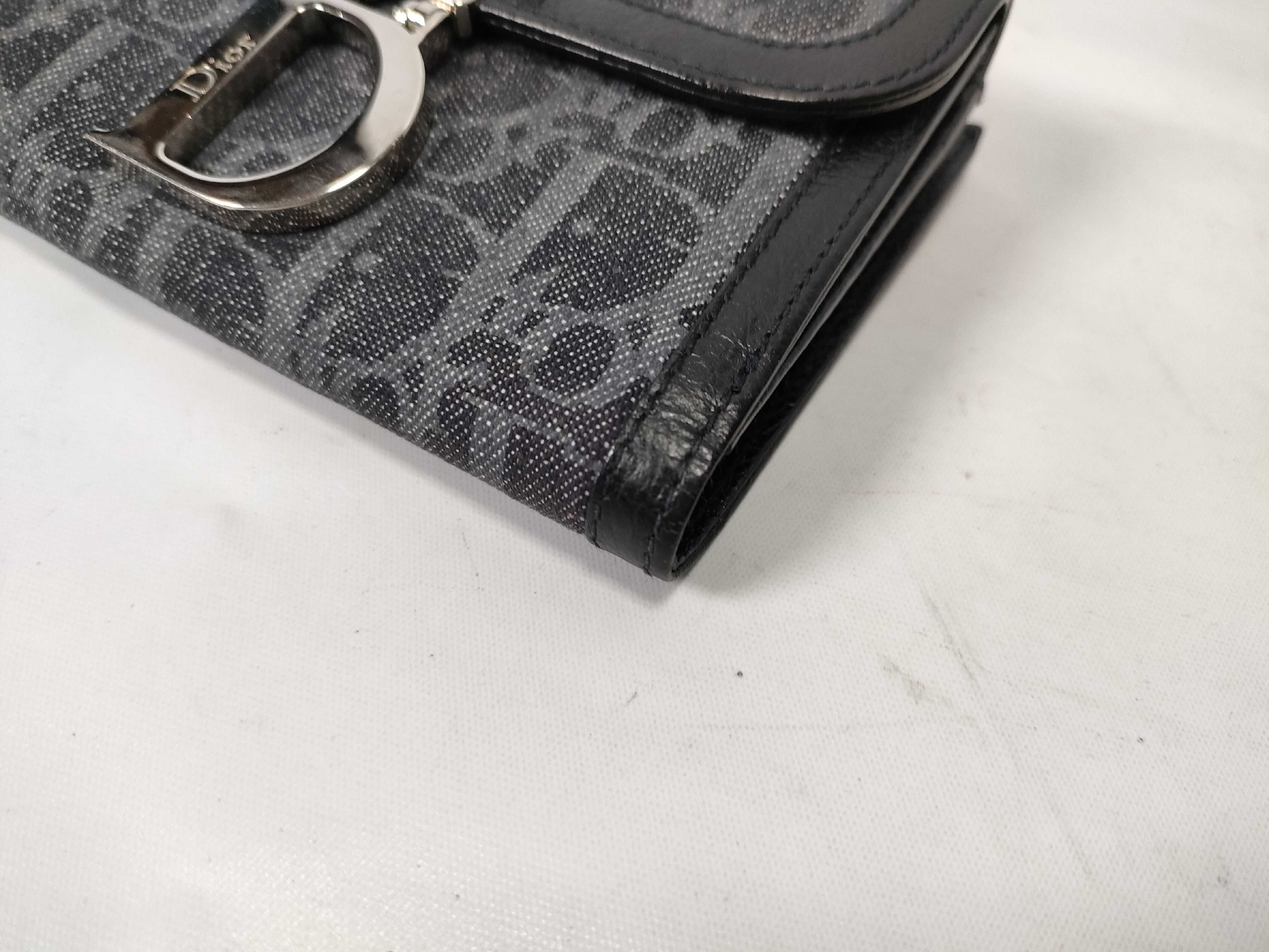 bi-fold wallet, Trotter pattern, navy — view 3