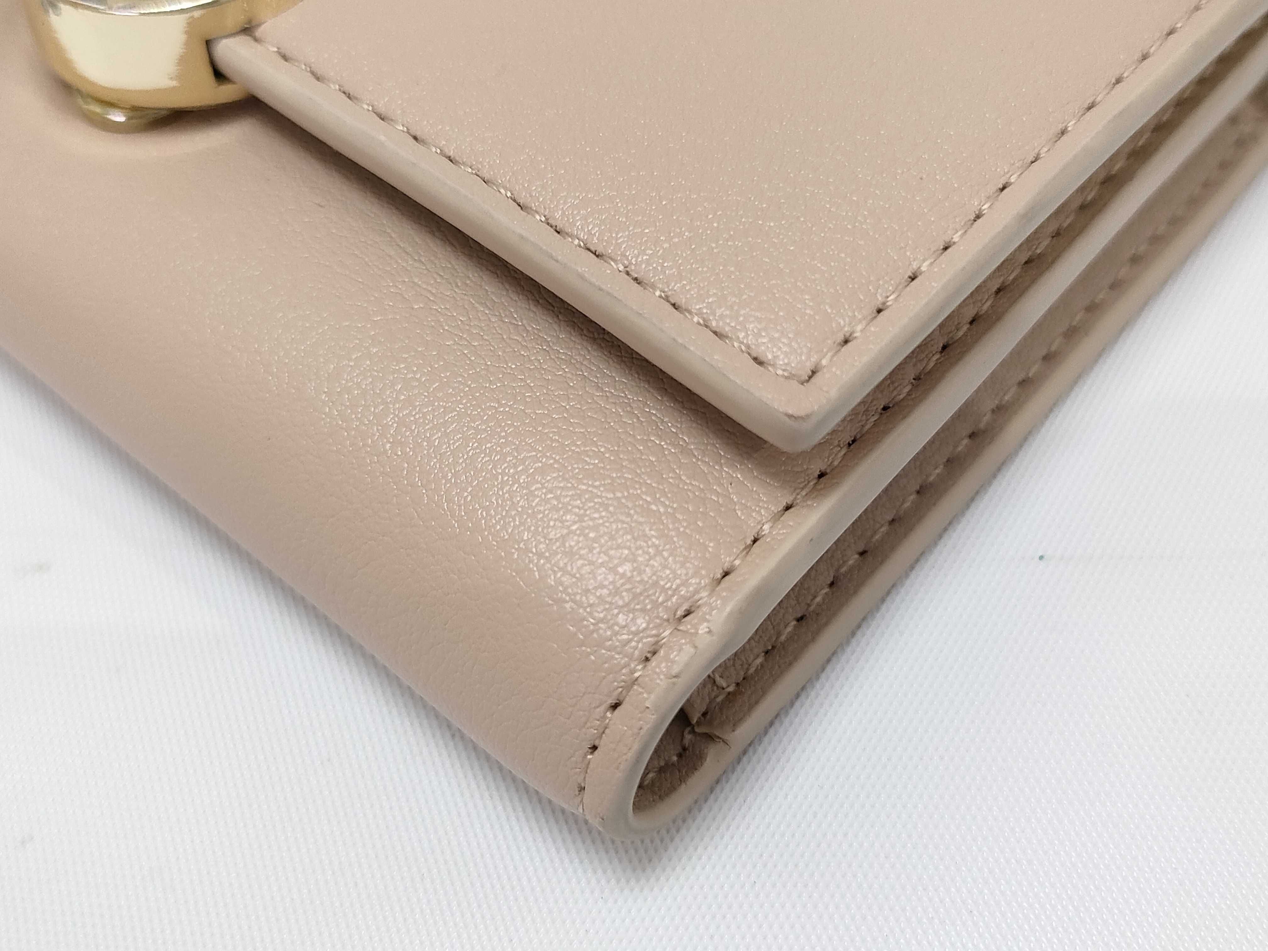 Tri-fold Wallet, Loewe Pebble Vertical Wallet, Small Wallet — view 7