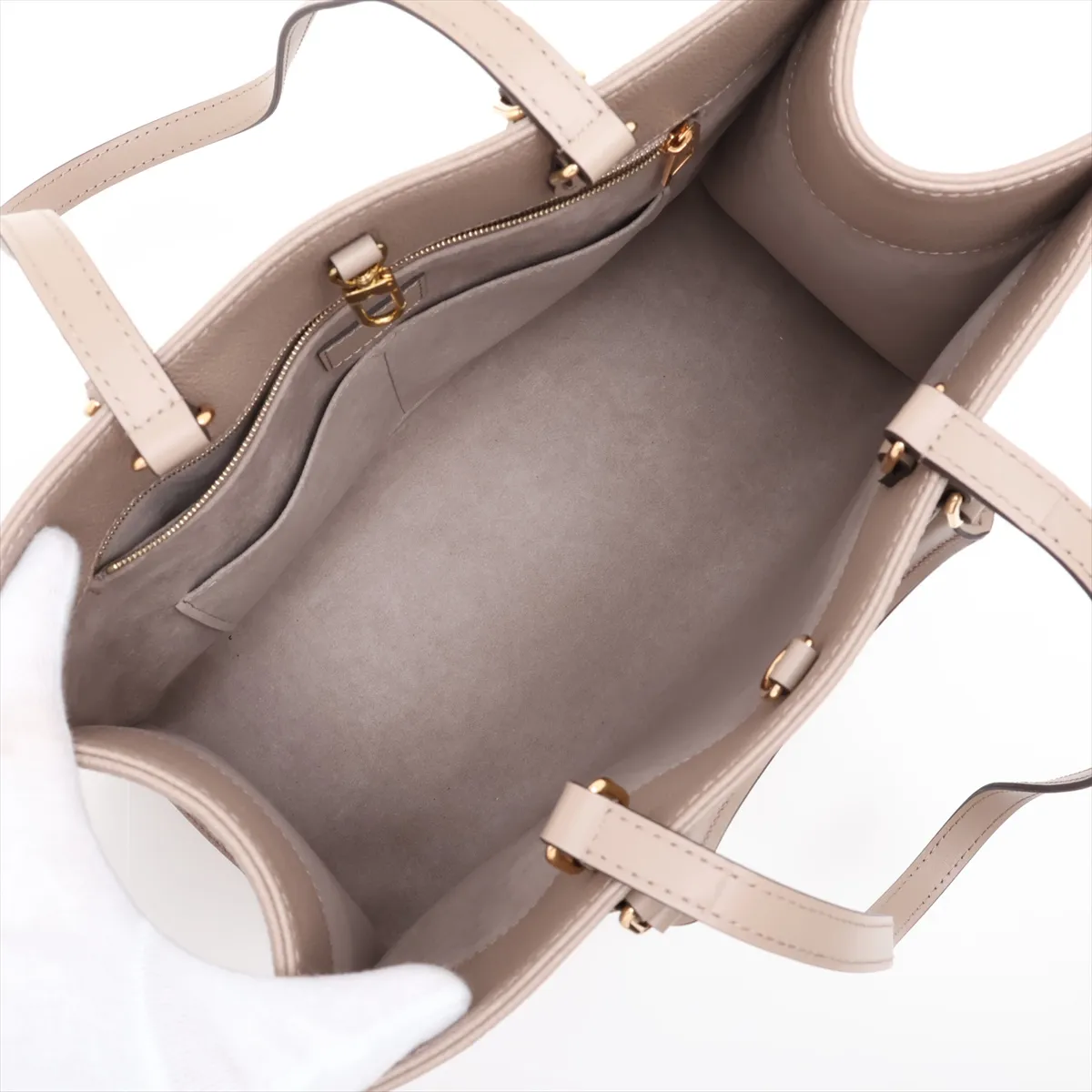 Monogram Empreinte OnTheGo MM M45607 Beige (RFID detected) — view 7