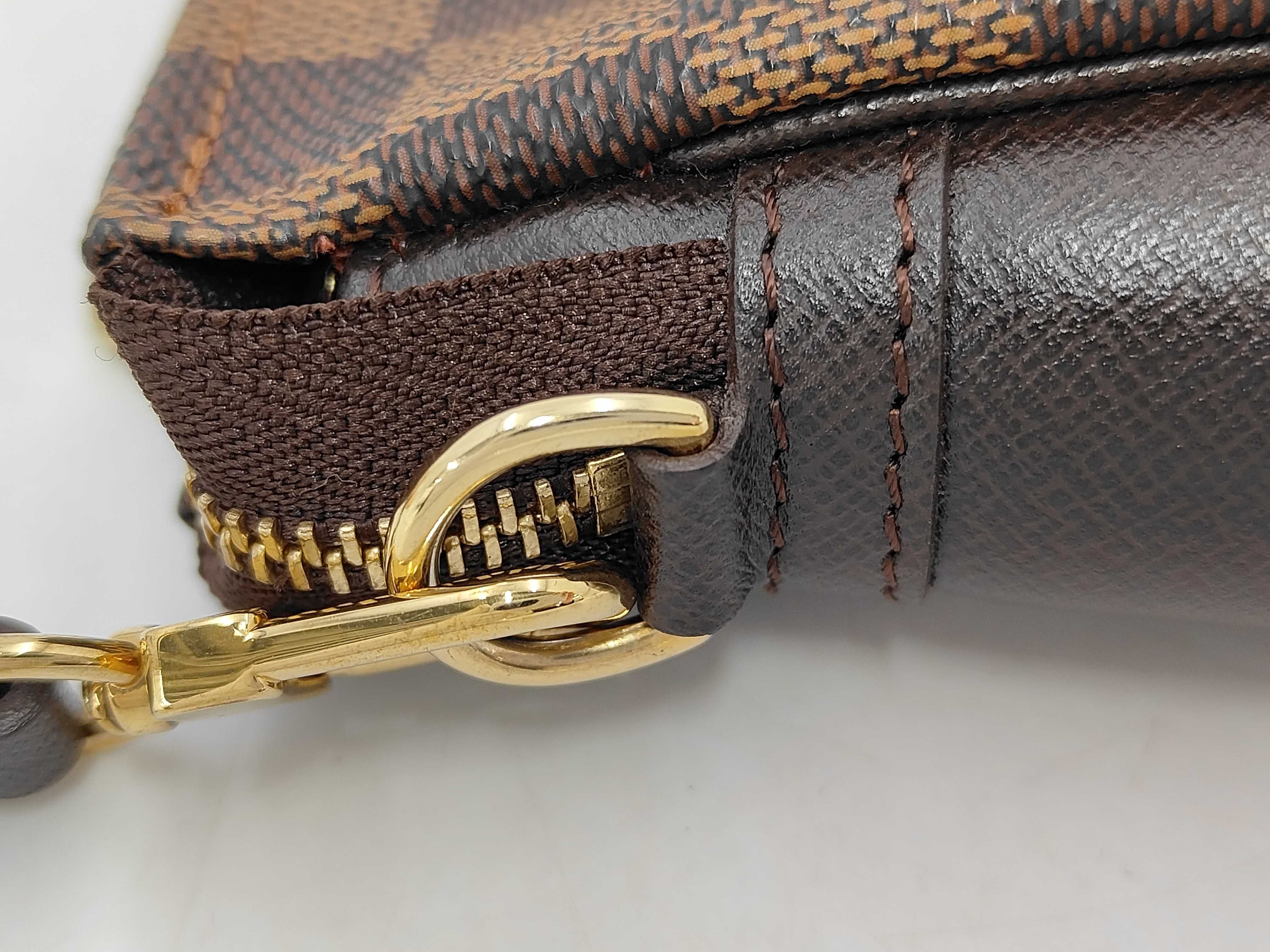 Damier Louis Vuitton Trousse Makeup Pouch Damier N51982 Pouch — view 7