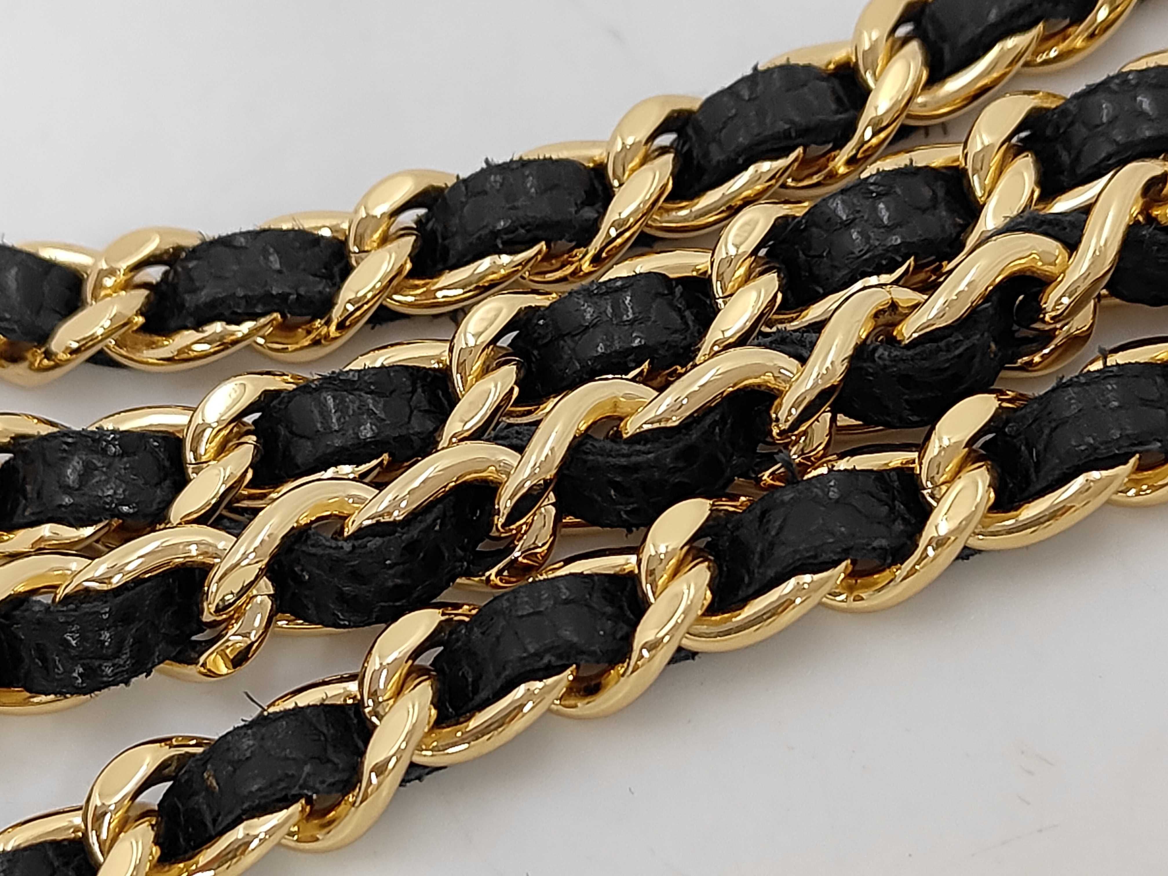 WOC Chain Bag Shoulder Bag — view 6