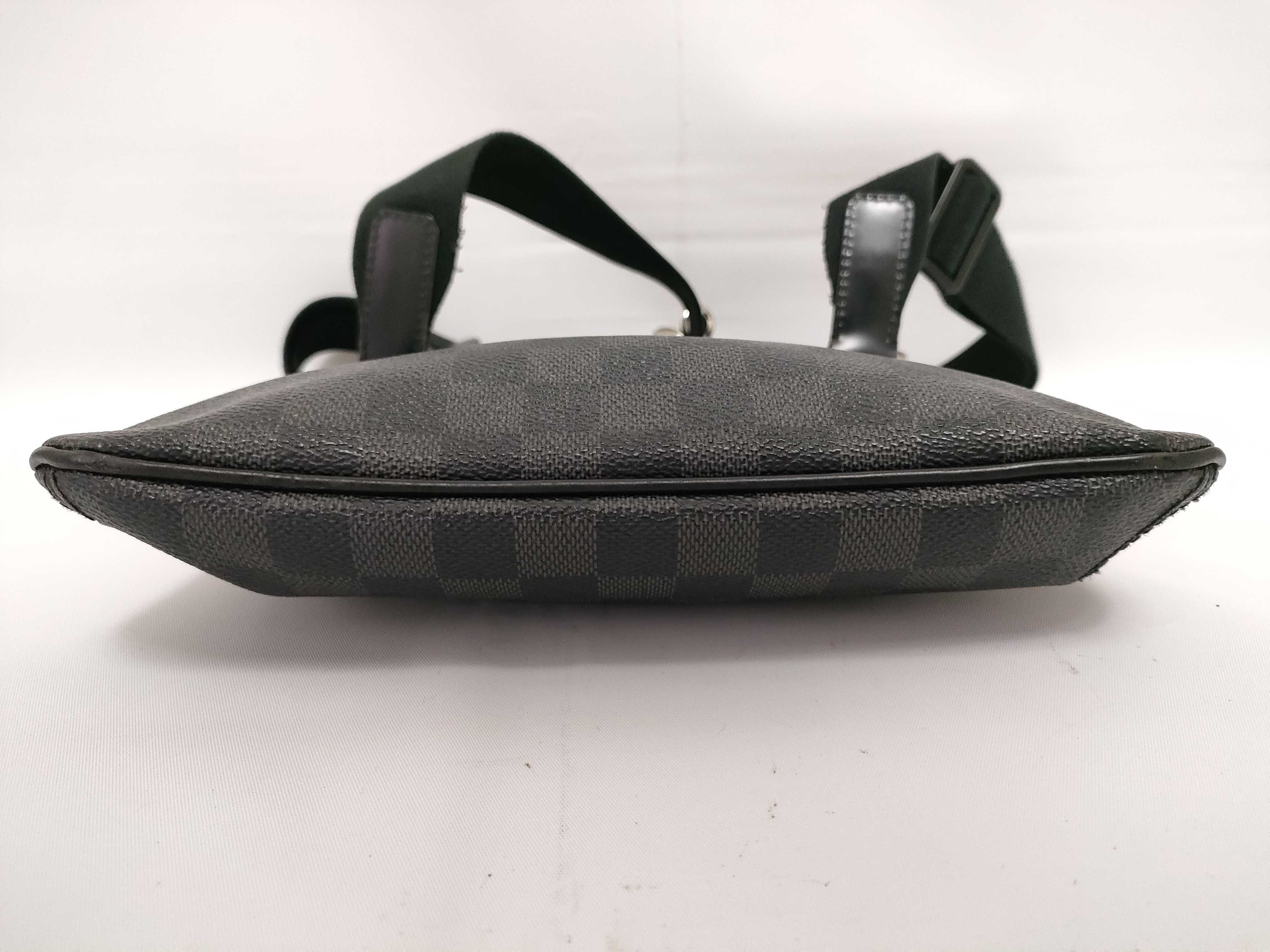 Damier Graphite Thomas Leather Shoulder Bag VI2181 — view 3