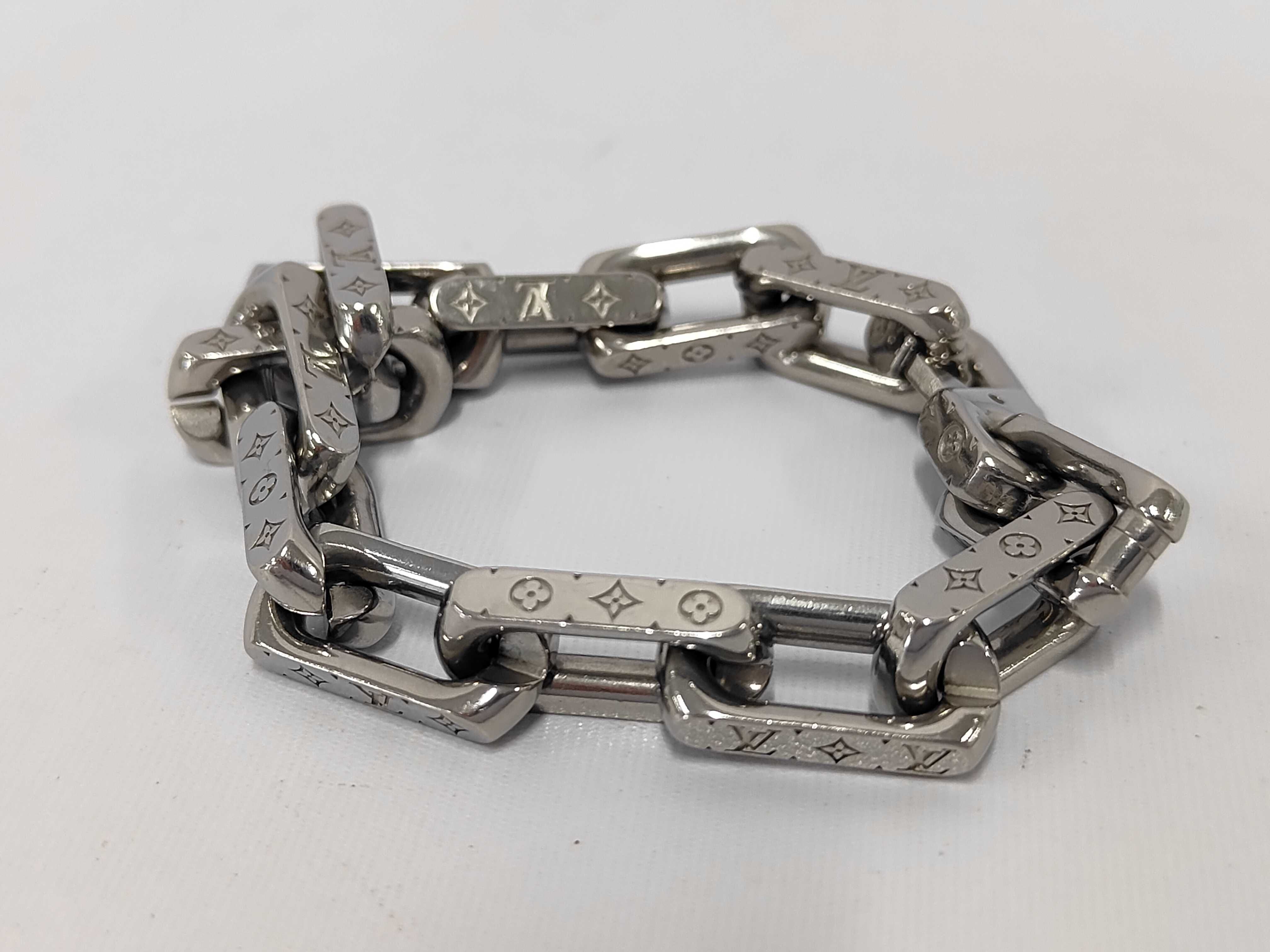 Collier Chain Monogram Bracelet M00308 LE2284 Bracelet/Bangle — view 2