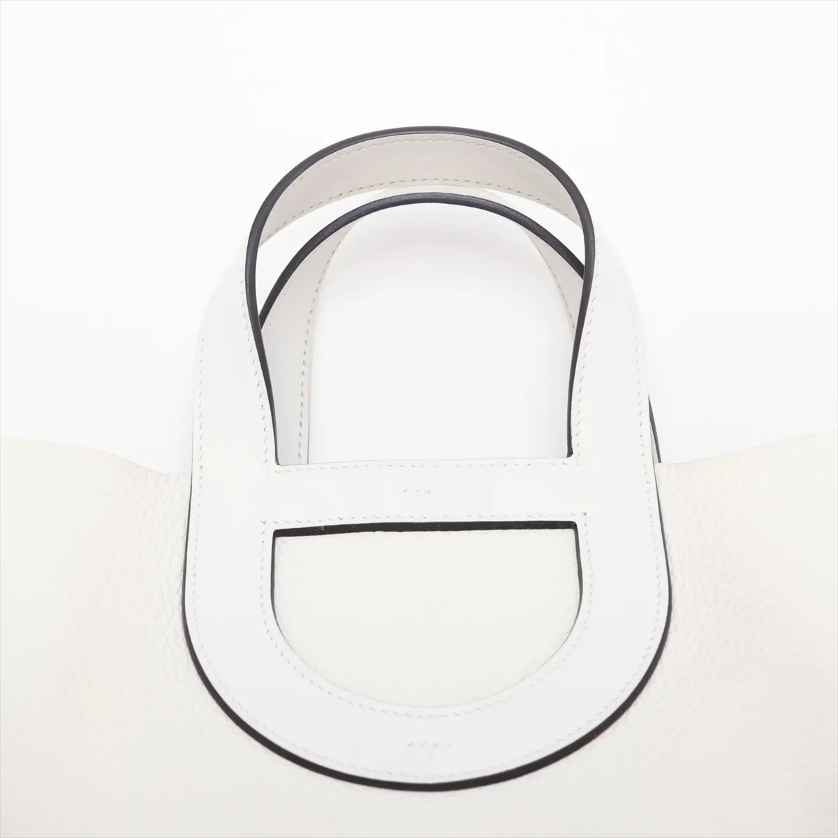 In the Loop 18, Taurillon Clemence x Veau Swift, New White, Silver Hardware, B: 2023 — view 6