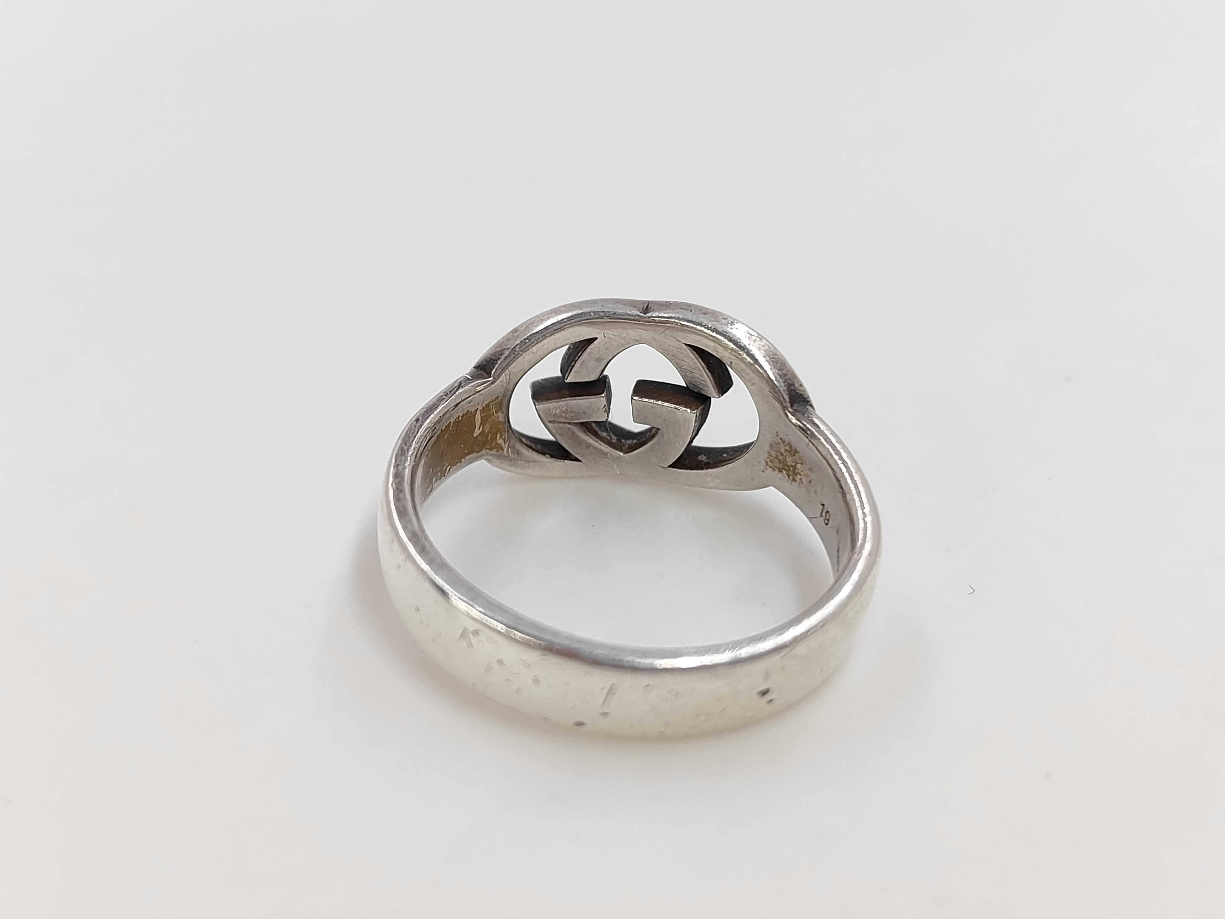 Interlocking Ring — view 4