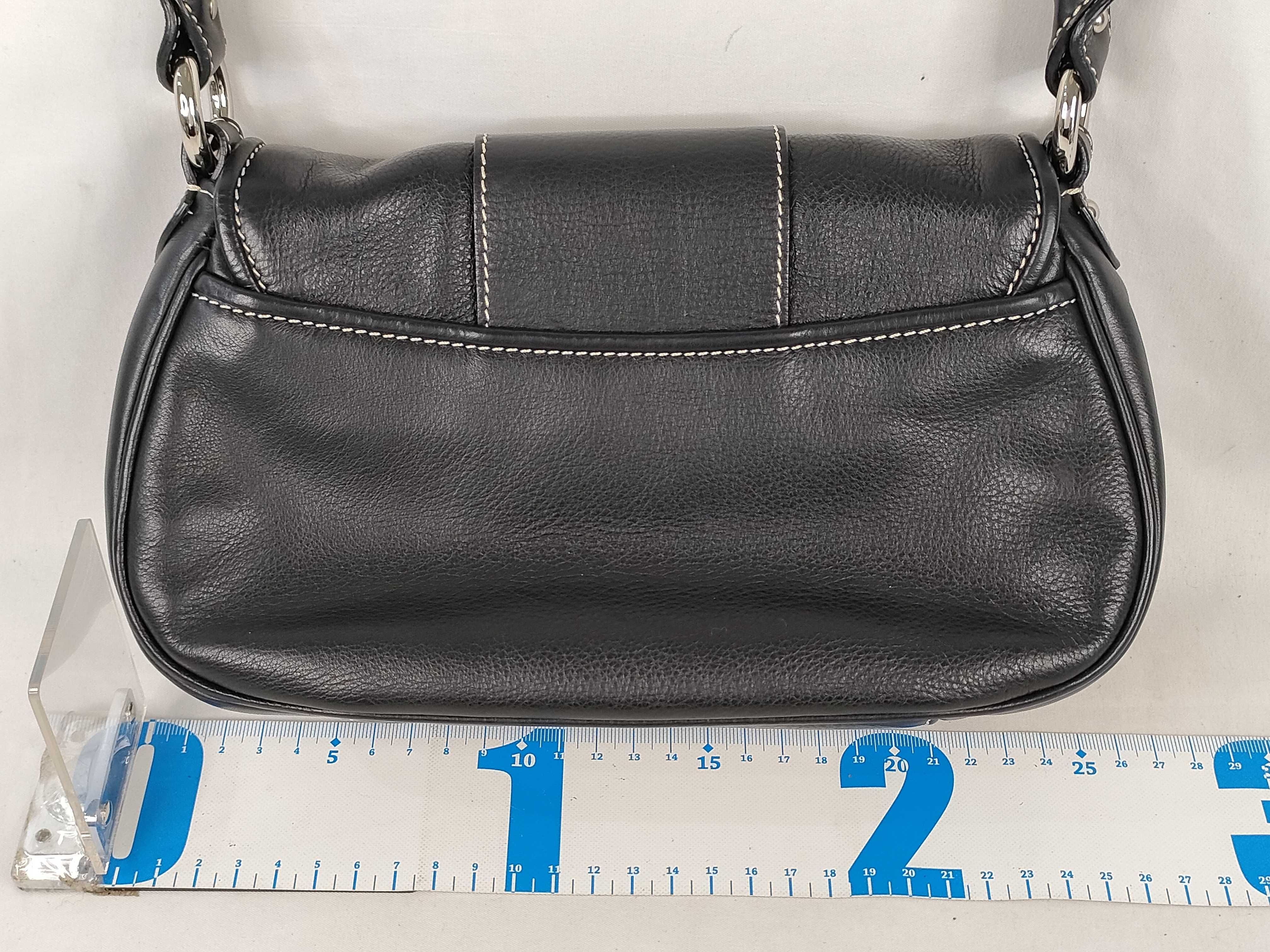 Logo CD Logo Leather Handbag Black Handbag — view 2