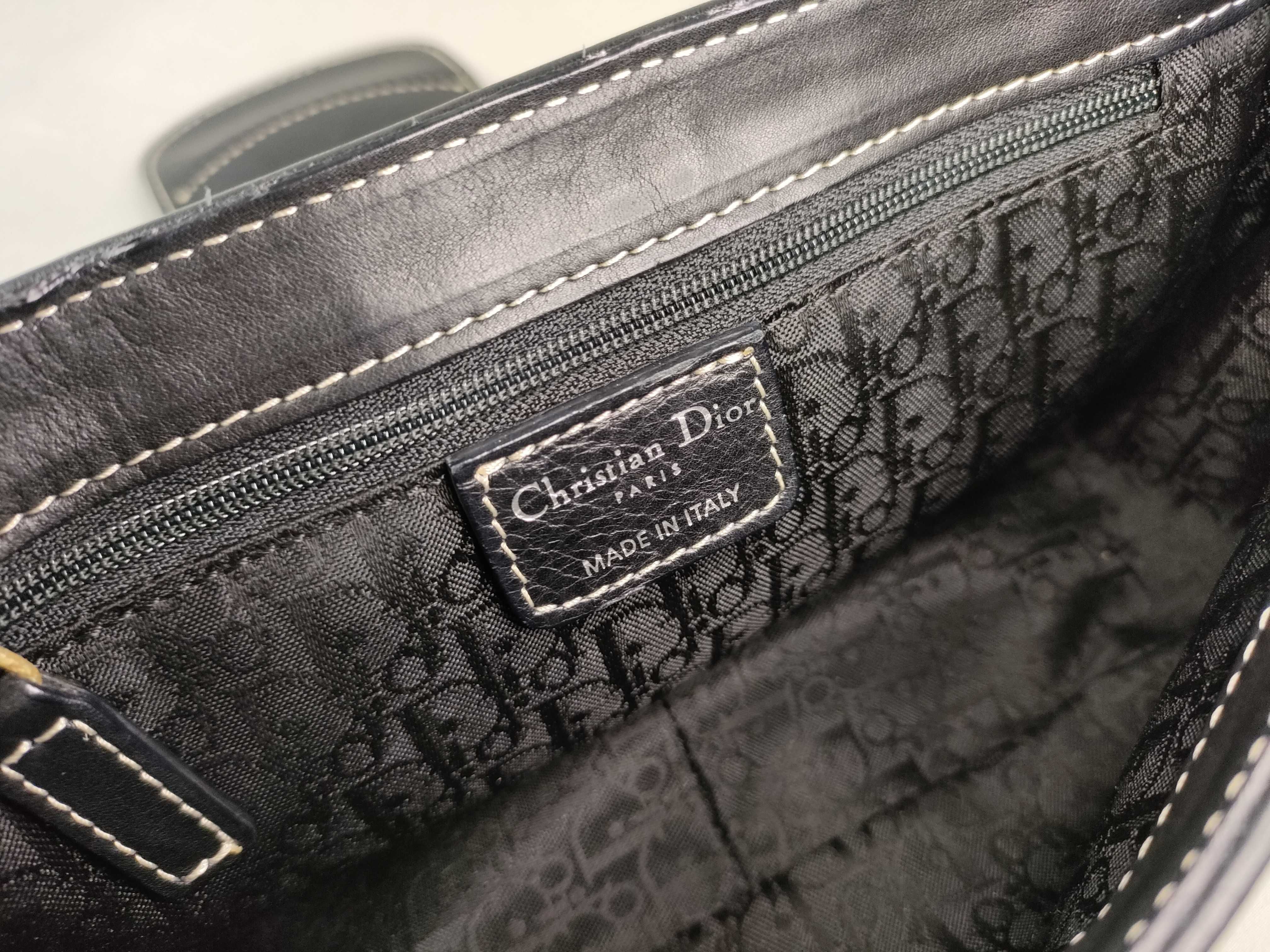 Logo CD Logo Leather Handbag Black Handbag — view 11