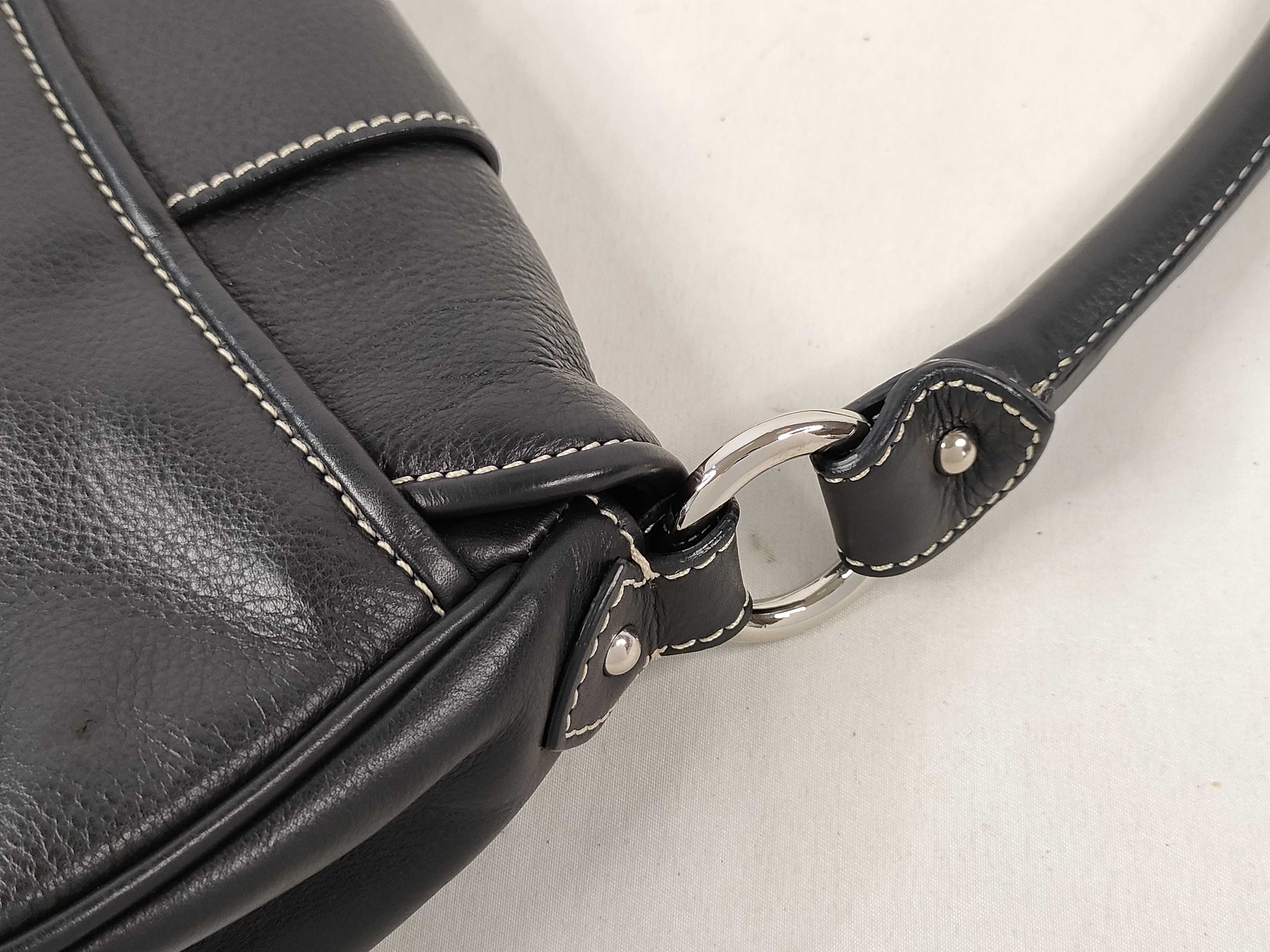 Logo CD Logo Leather Handbag Black Handbag — view 5