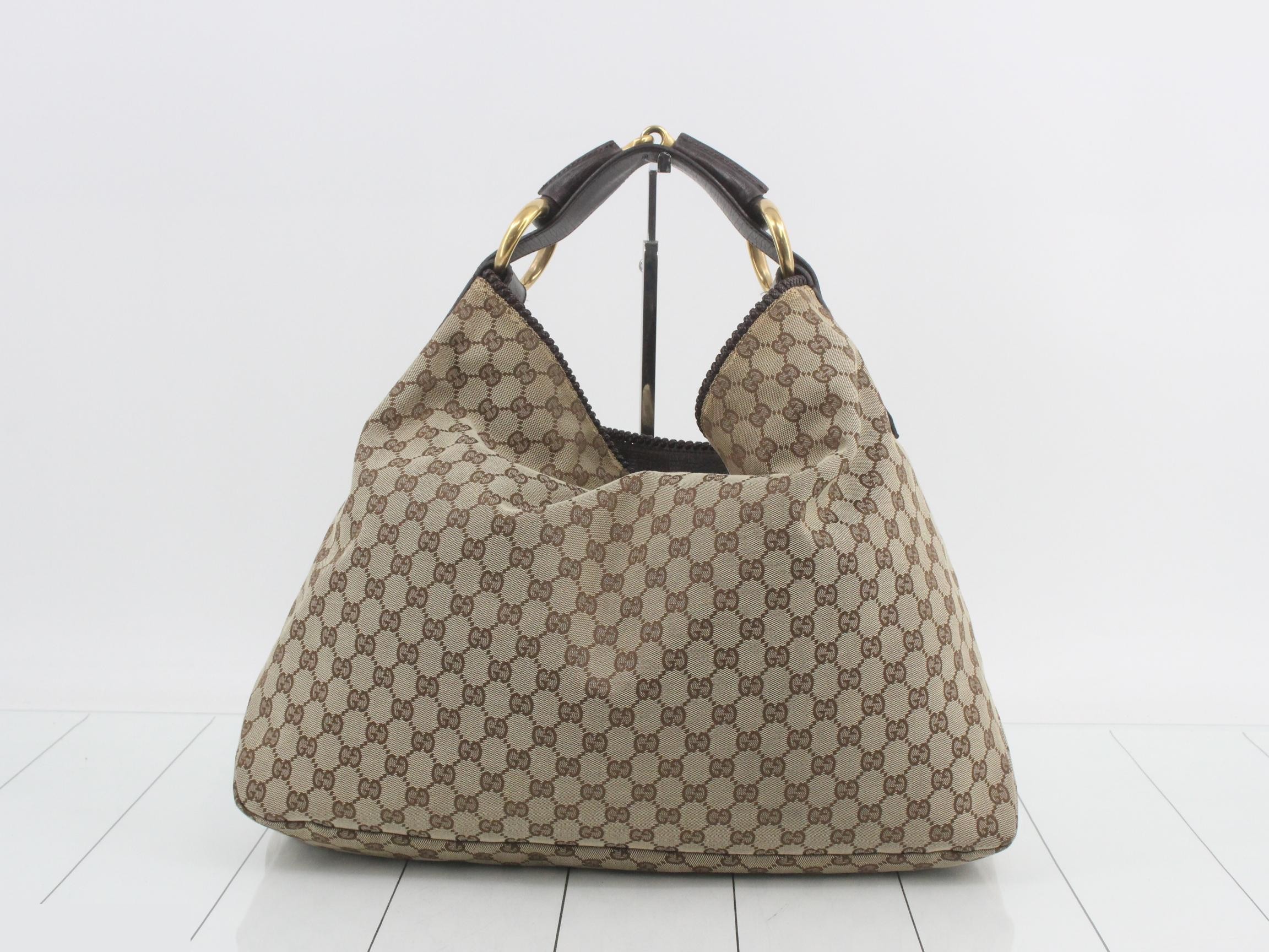 GG Canvas One-Shoulder Tote Bag 114900 — view 2