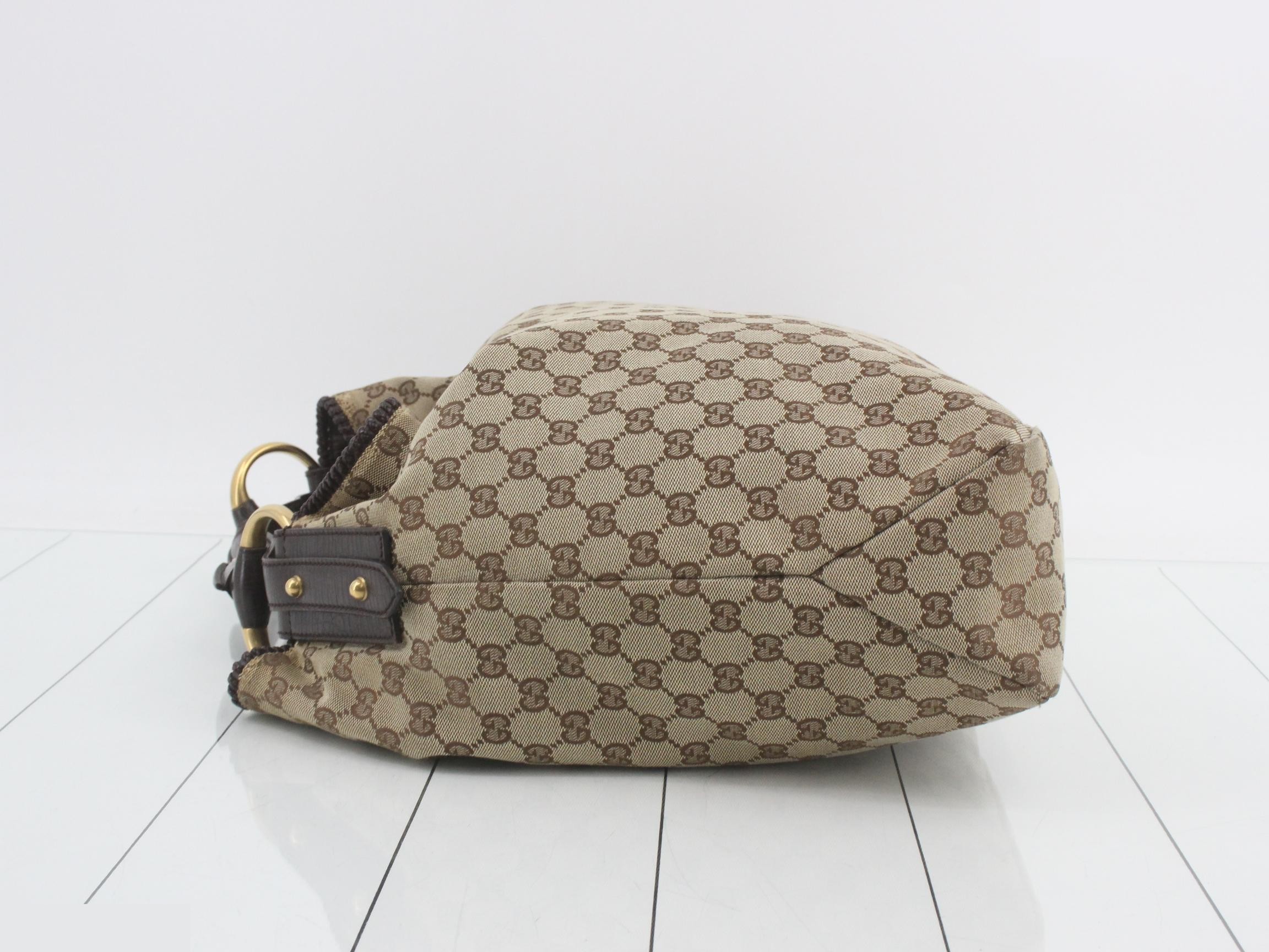 GG Canvas One-Shoulder Tote Bag 114900 — view 4