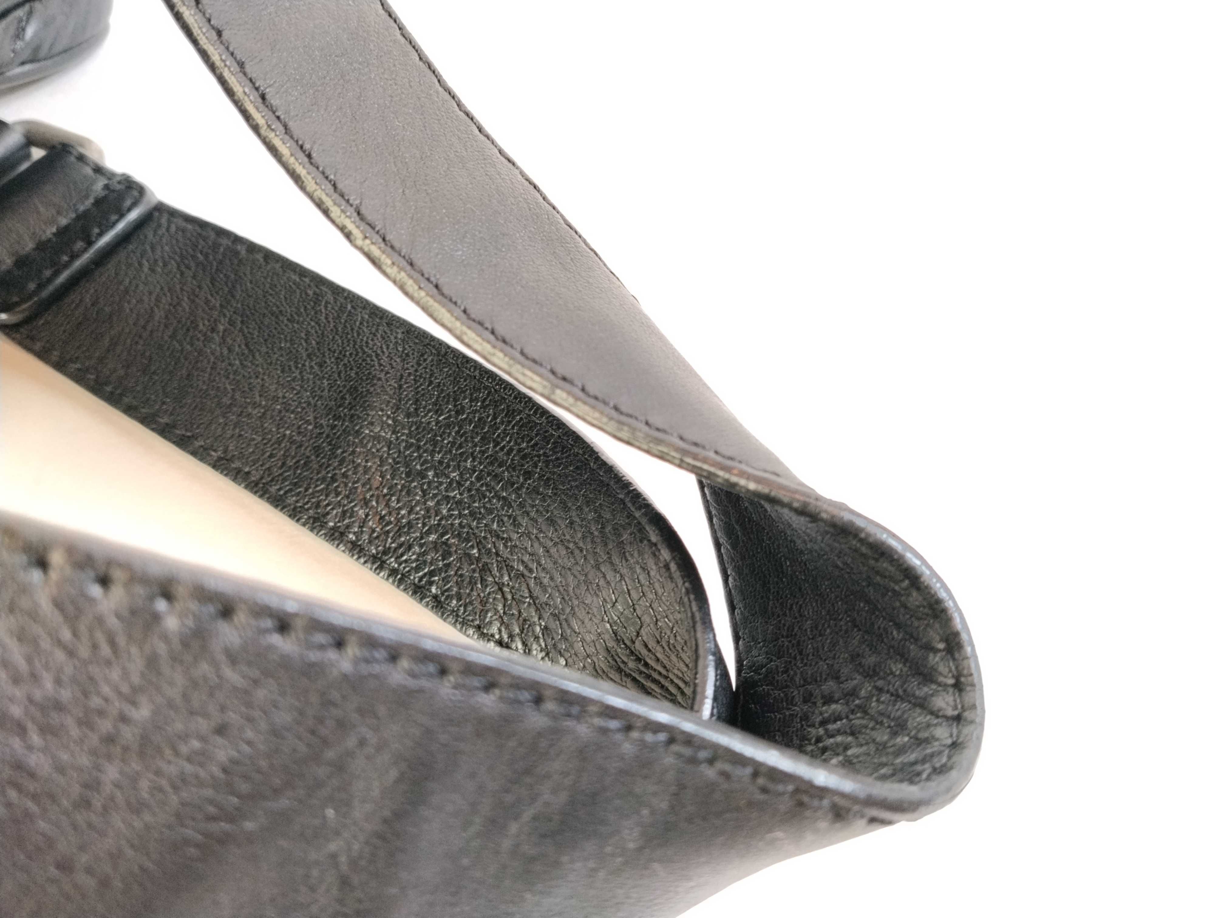 Boston bag / Betty / Leather / Black handbag — view 5