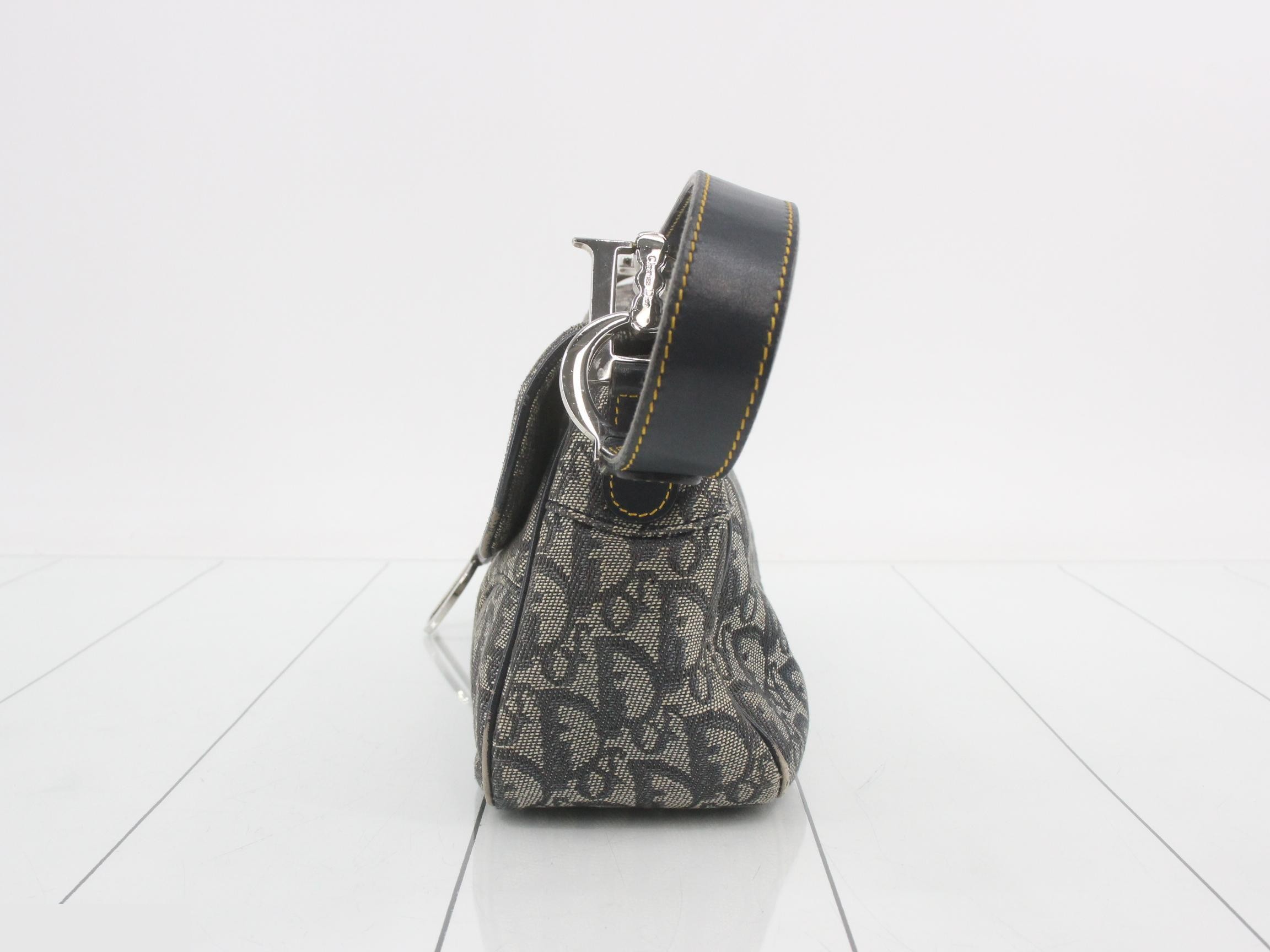 Trotter One-Shoulder Bag — view 3