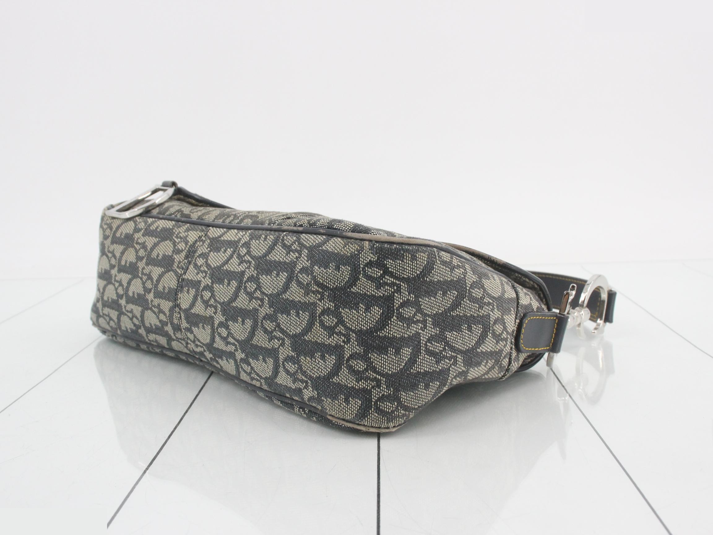 Trotter One-Shoulder Bag — view 6