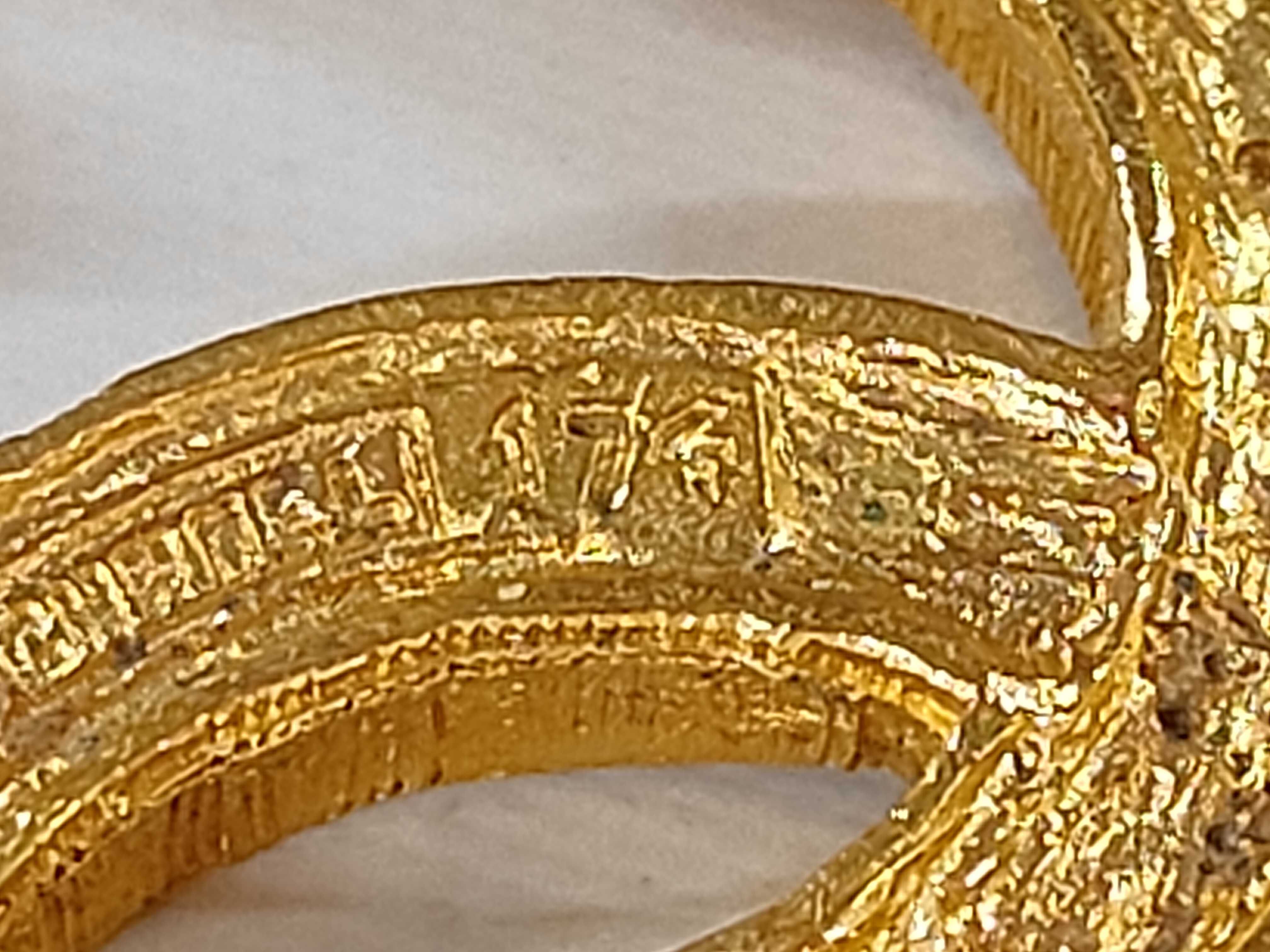 Brooch with Box, Rhinestone and Gold — view 5