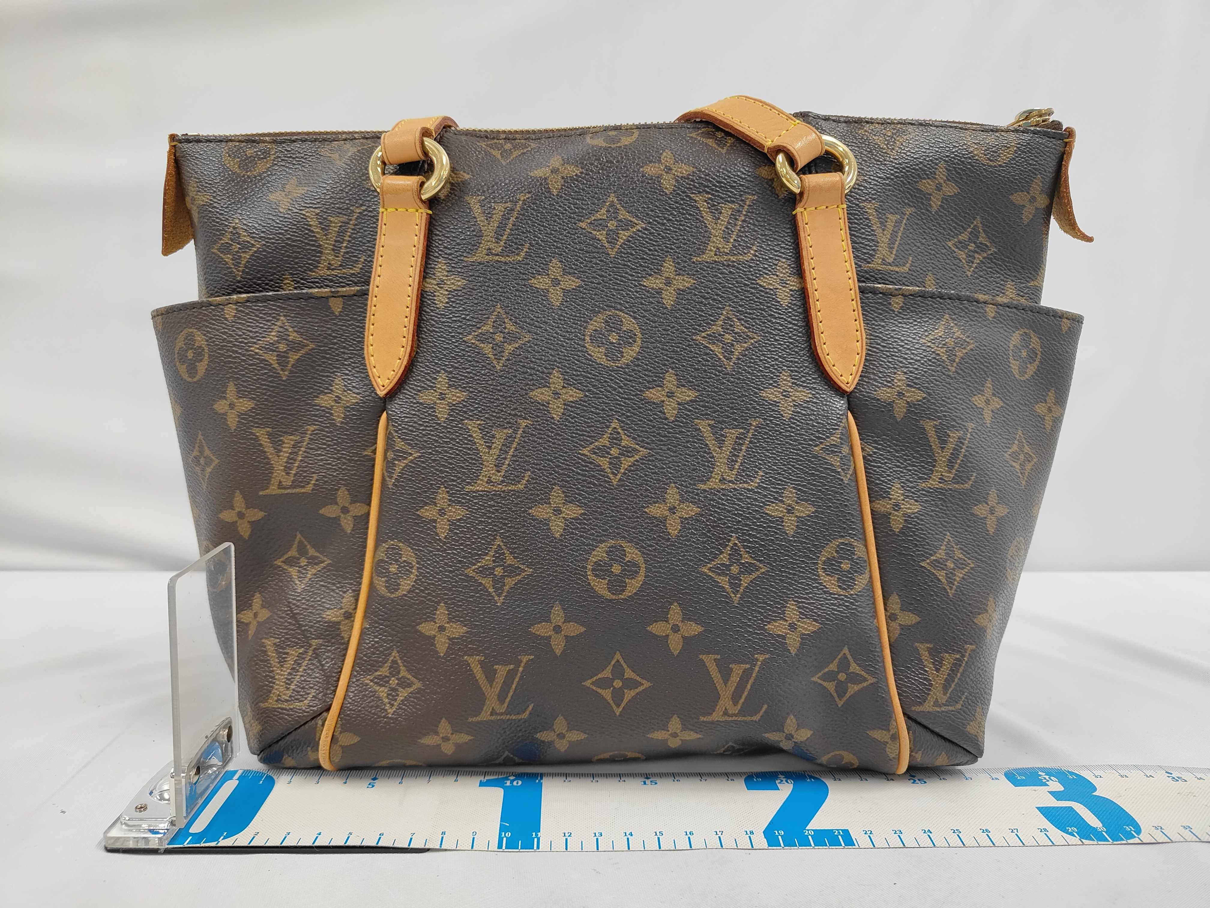 Totally Monogram Handbag Shoulder Bag — view 2