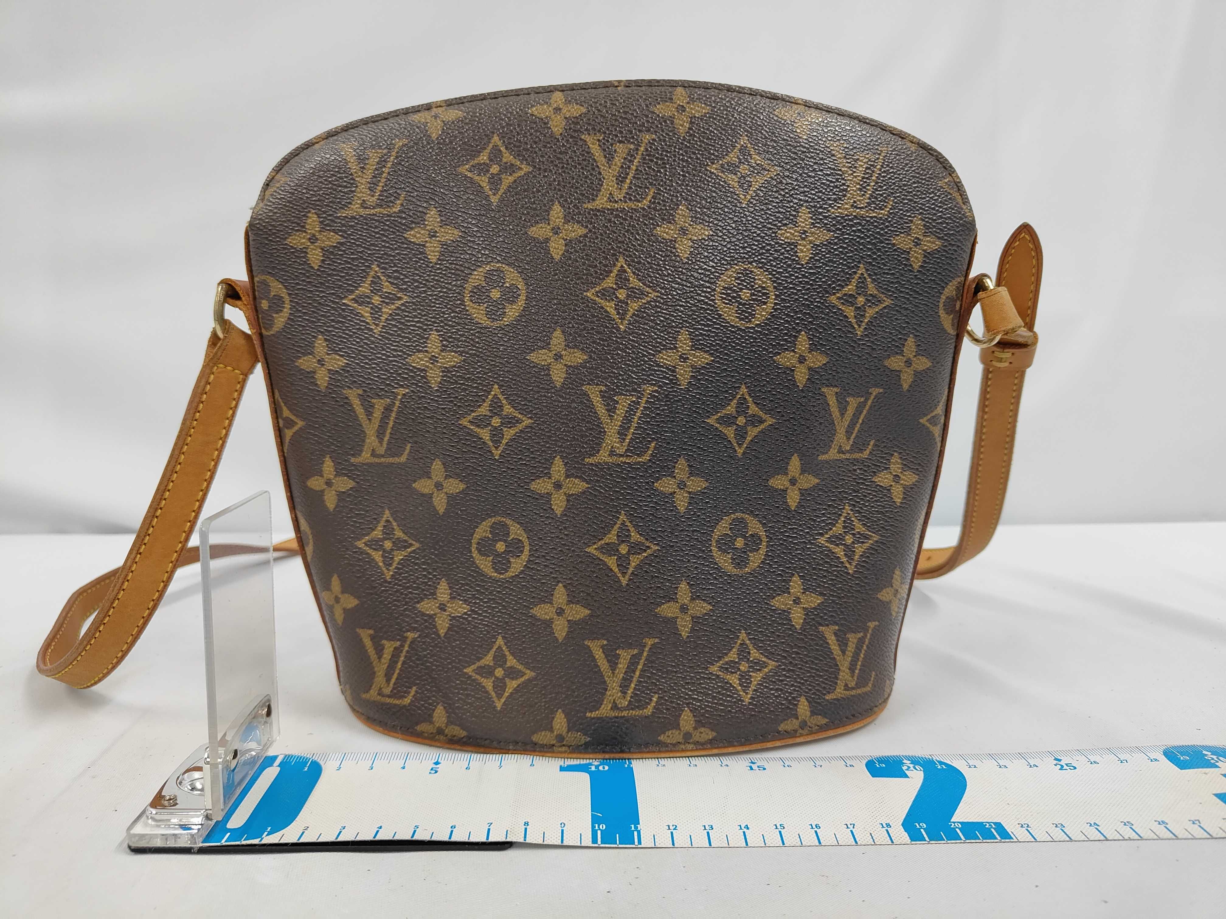 M51290 Monogram Druot Shoulder Bag — view 2